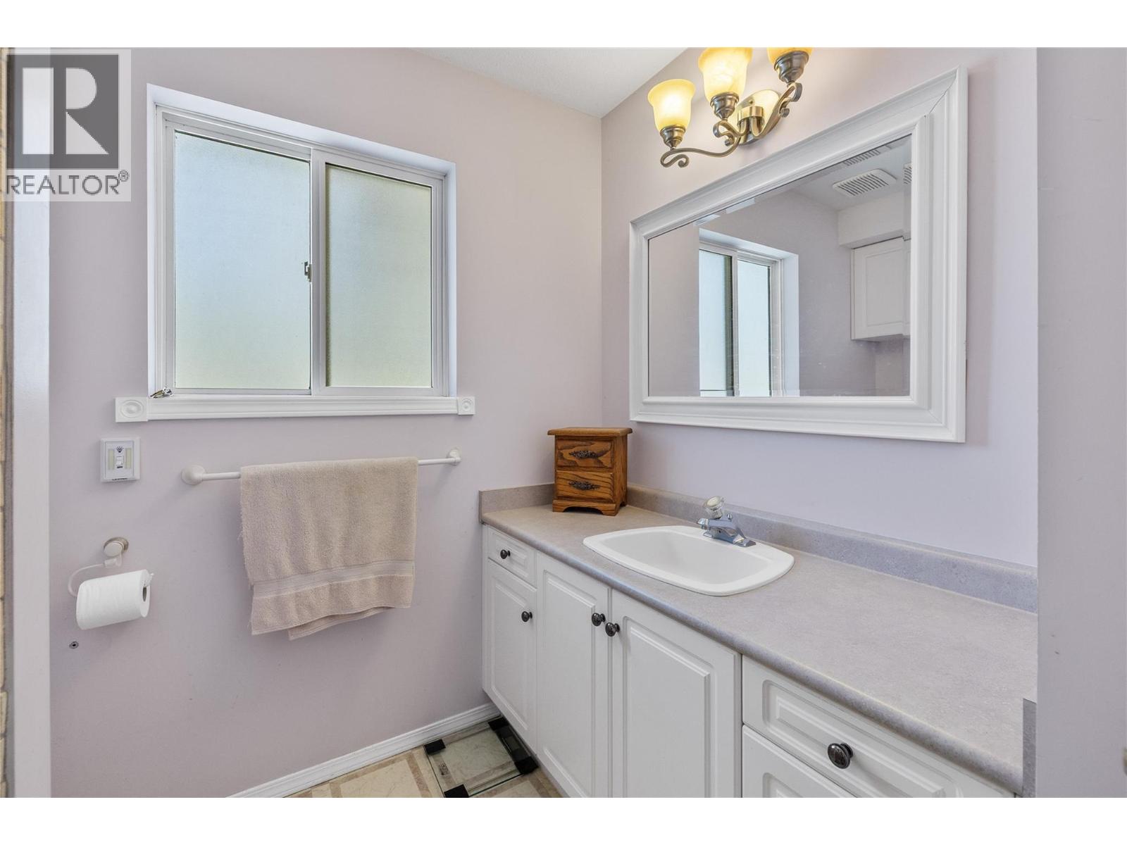 970 Maygard Road, Kelowna, British Columbia  V1X 5X1 - Photo 38 - 10397734