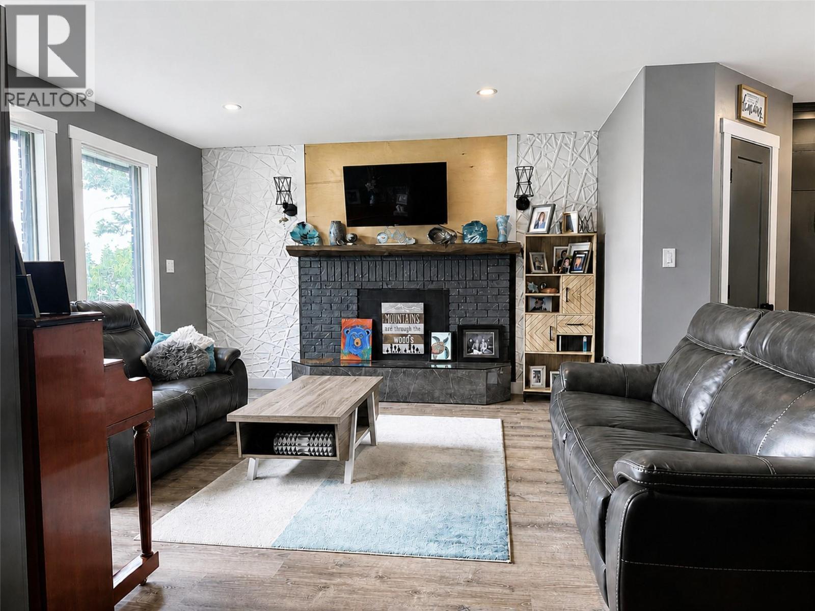 1801 Mt Sinclair Avenue N, Cranbrook, British Columbia  V1C 6B8 - Photo 9 - 10397591