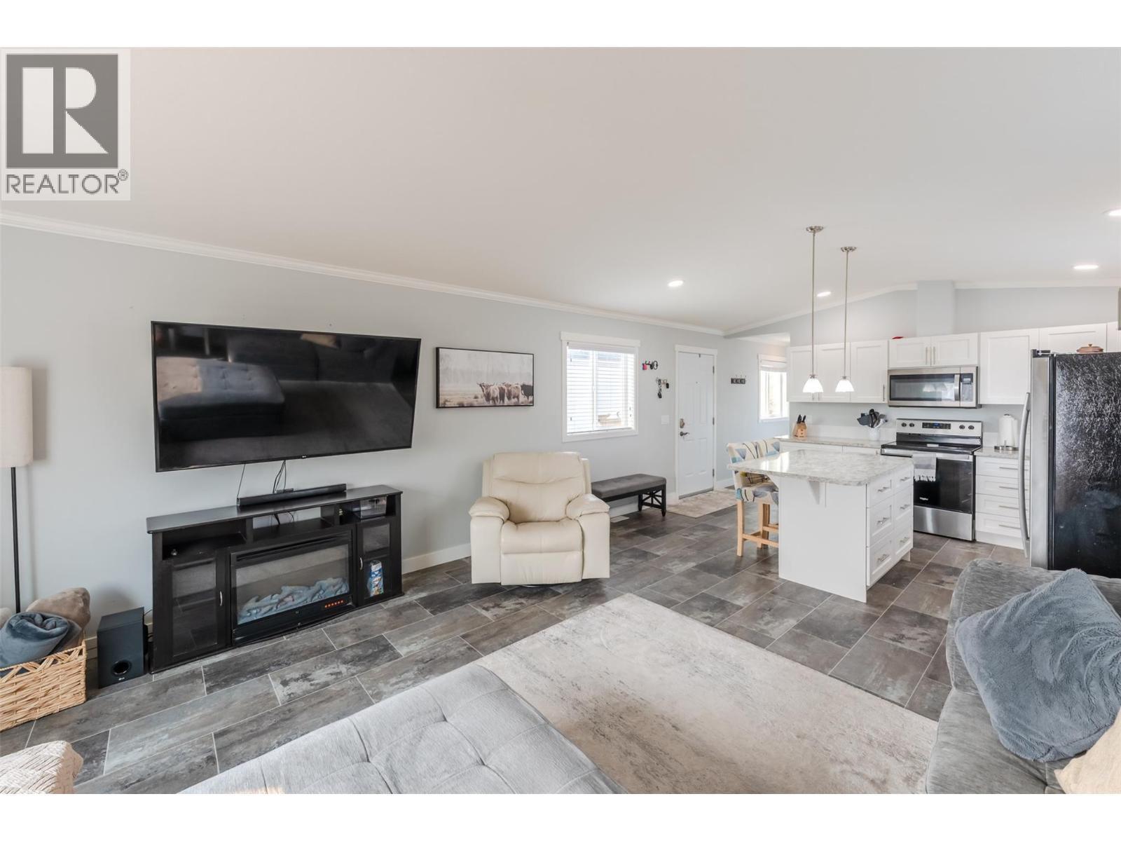 201 Highway 97 Unit# 82, Penticton, British Columbia  V2A 0E4 - Photo 5 - 10397587