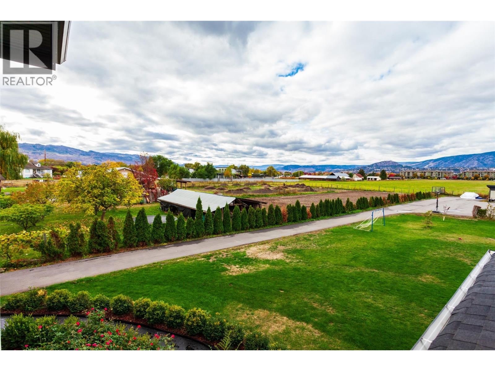 3666 Benvoulin Road, Kelowna, British Columbia  V1W 4M7 - Photo 50 - 10397438