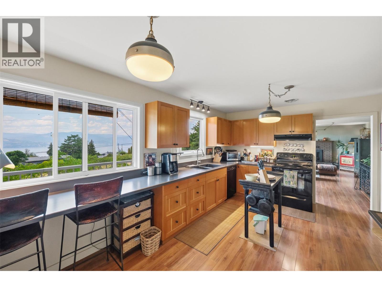 3812 Albrecht Road, Naramata, British Columbia  V0H 1N1 - Photo 10 - 10397710