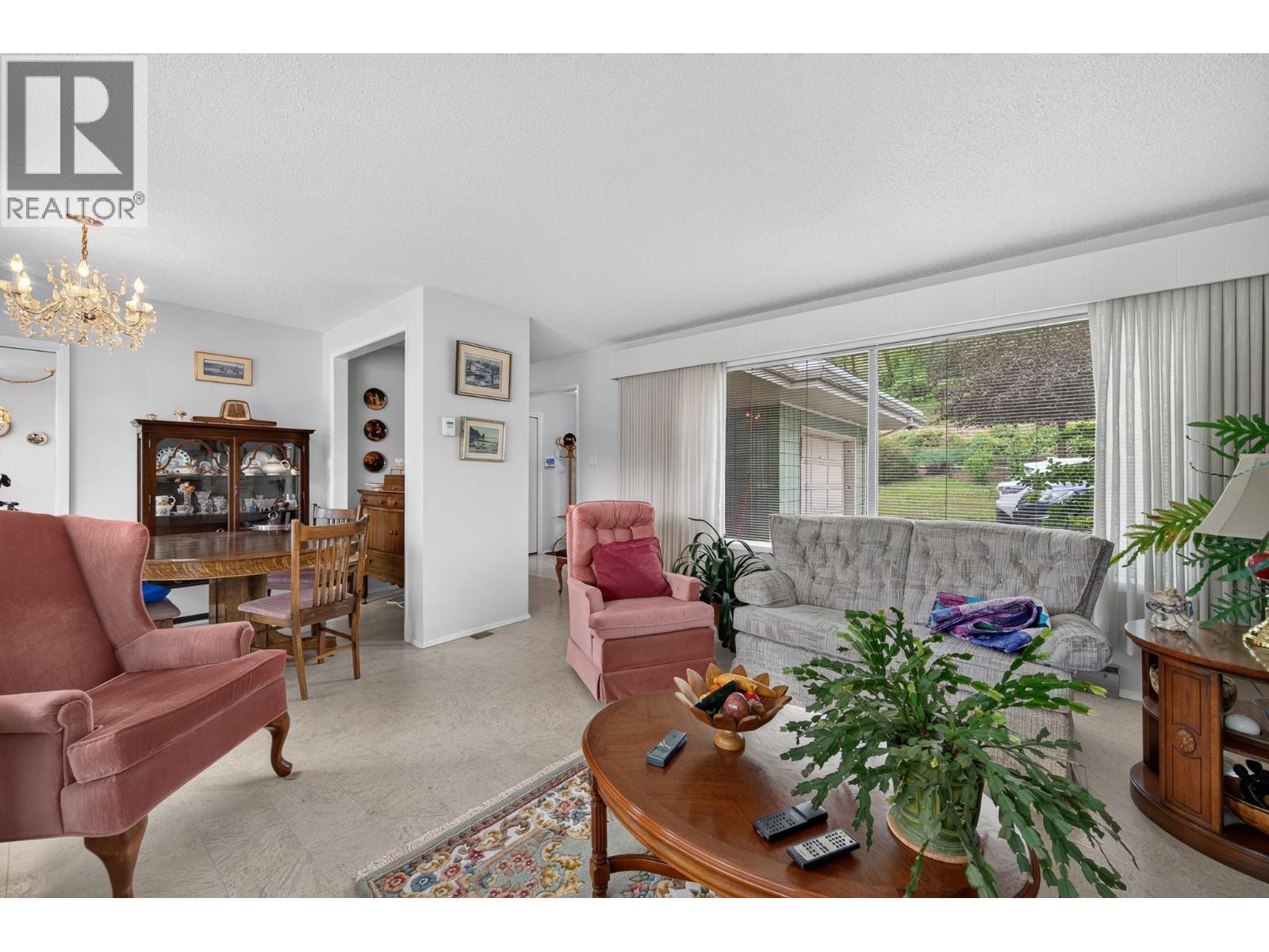 4707 Westsyde Road, Kamloops, British Columbia  V2B 8N4 - Photo 14 - 10397621