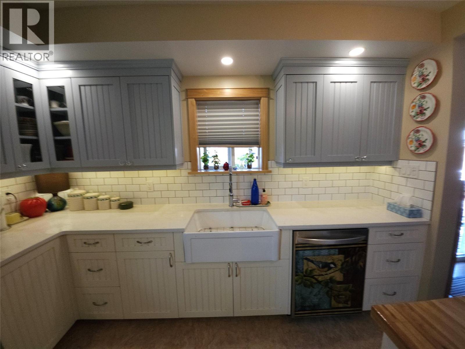 204a 5th Avenue Nw, Nakusp, British Columbia  V0G 1R0 - Photo 8 - 10397563