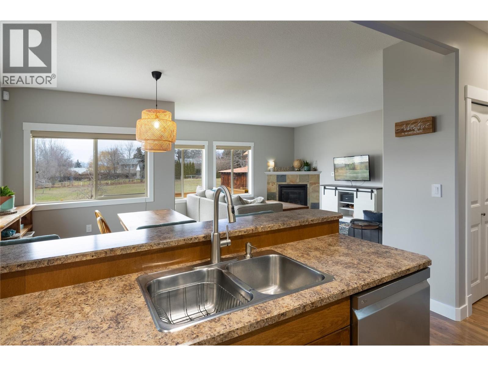 4610 20 Street Unit# 8, Vernon, British Columbia  V1T 4E5 - Photo 8 - 10374224