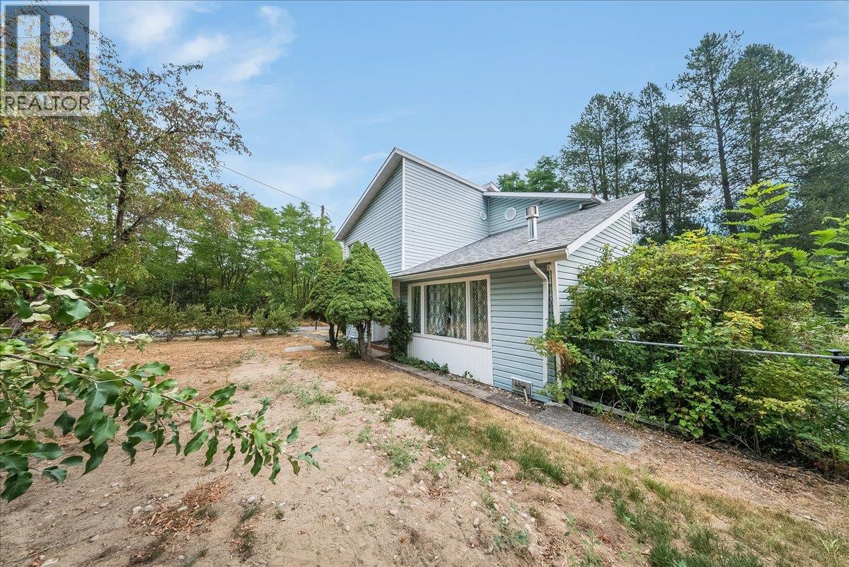 814 16th Avenue, Genelle, British Columbia  V0G 1G0 - Photo 46 - 10397568