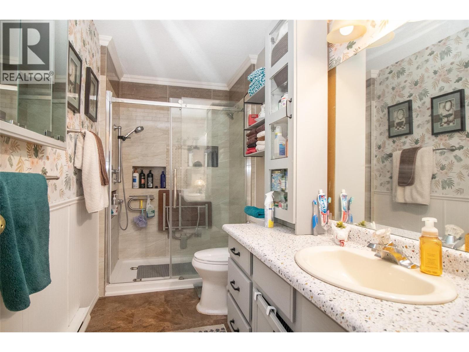 363 Gerstmar Road Unit# 8, Kelowna, British Columbia  V1X 4A6 - Photo 13 - 10397506