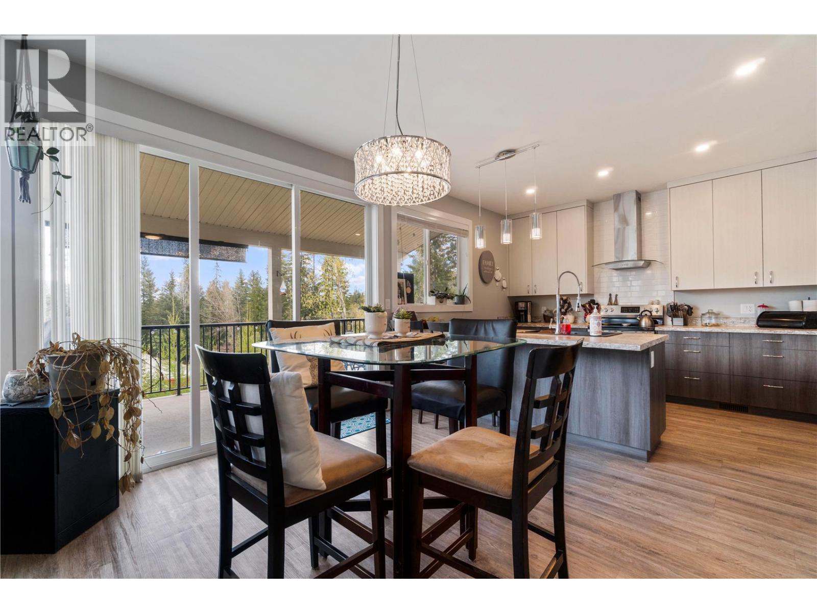 2181 14 Avenue Se, Salmon Arm, British Columbia  V1E 2N2 - Photo 13 - 10397750