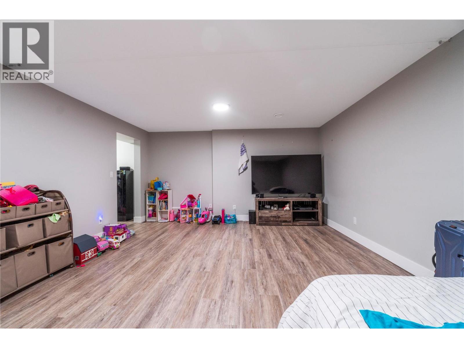 2181 14 Avenue Se, Salmon Arm, British Columbia  V1E 2N2 - Photo 37 - 10397750