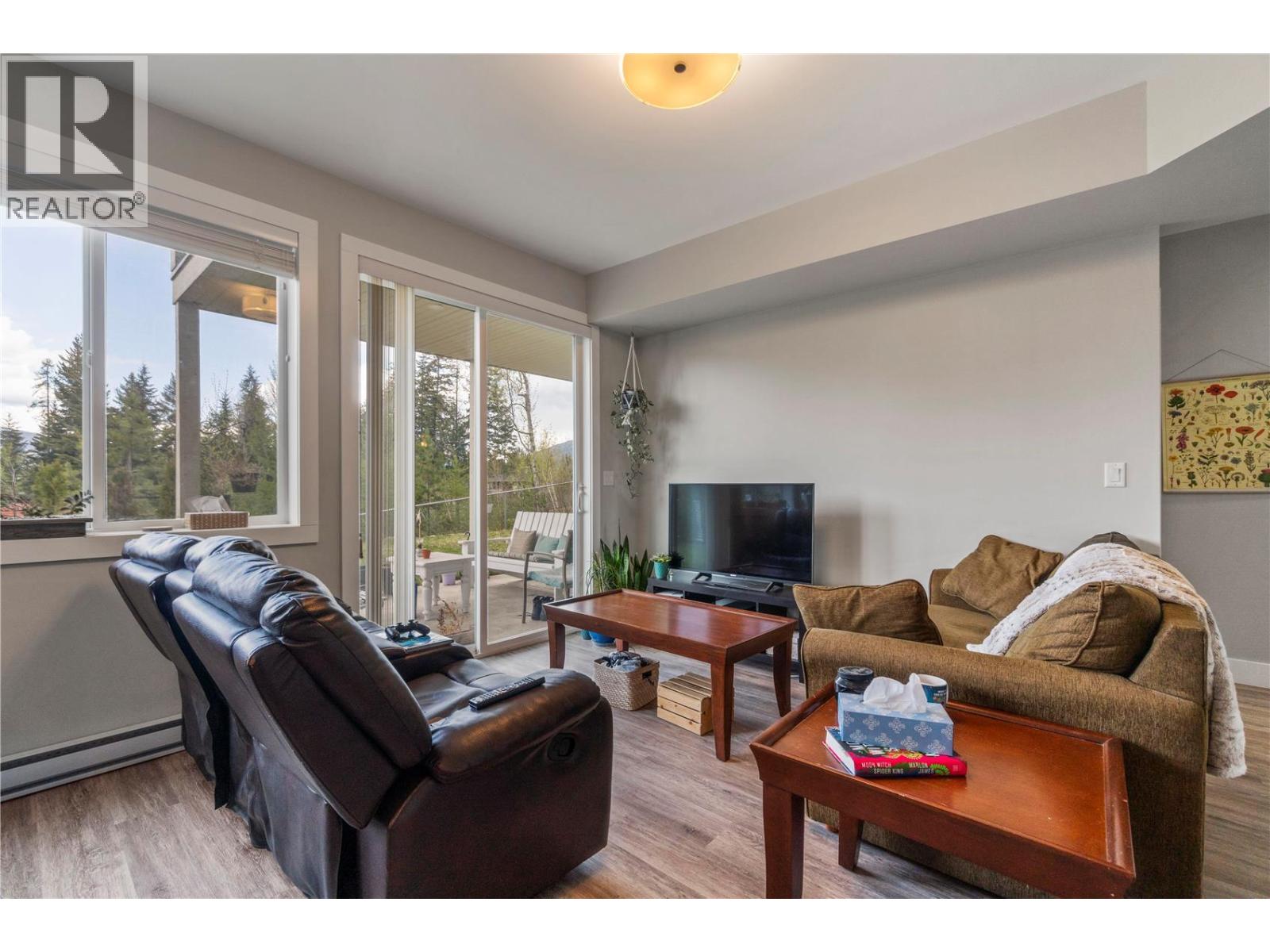 2181 14 Avenue Se, Salmon Arm, British Columbia  V1E 2N2 - Photo 41 - 10397750