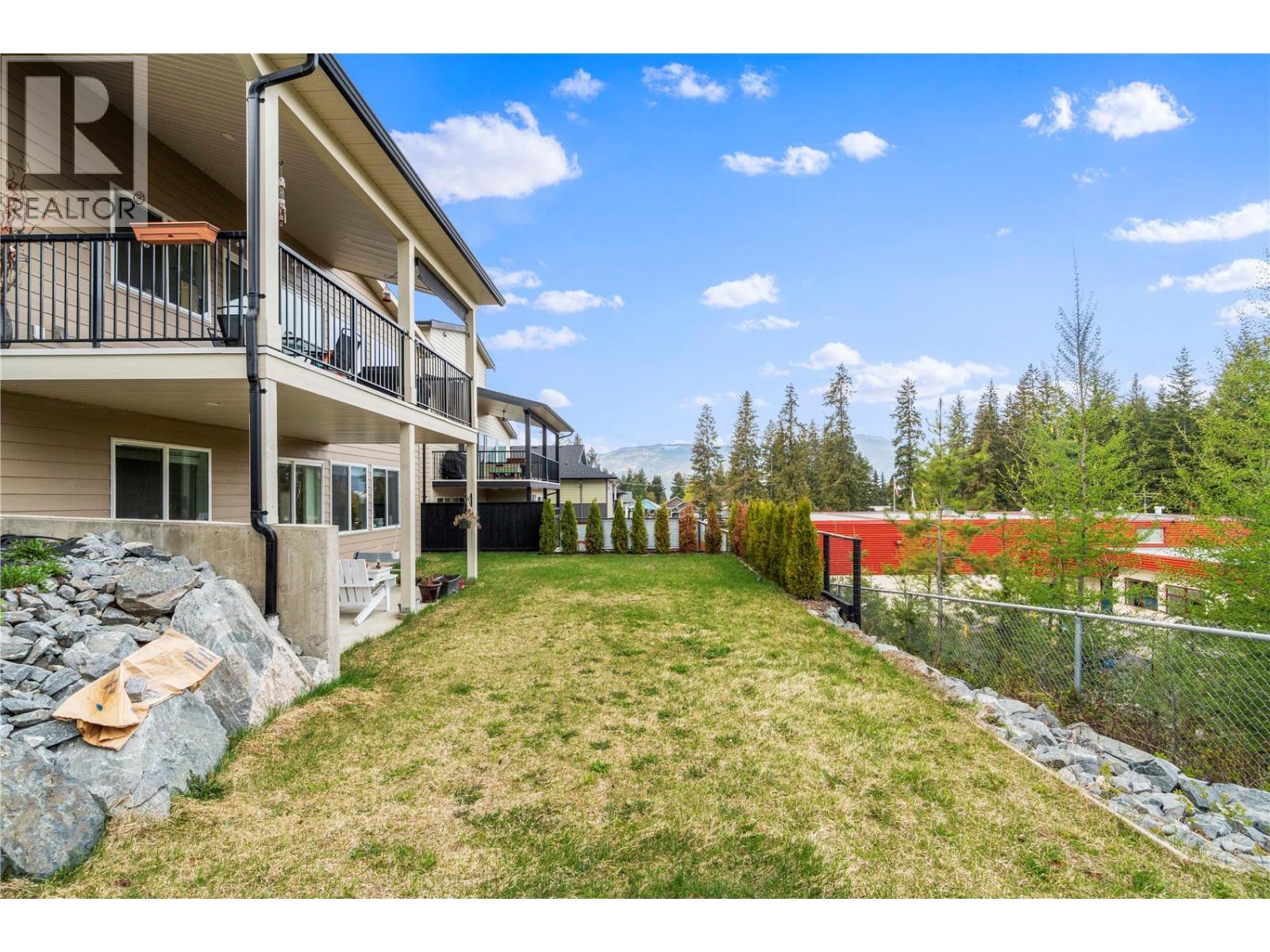 2181 14 Avenue Se, Salmon Arm, British Columbia  V1E 2N2 - Photo 51 - 10397750