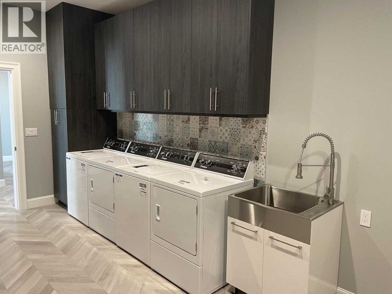 628 Hart Place, Vernon, British Columbia  V1B 4B2 - Photo 55 - 10397517