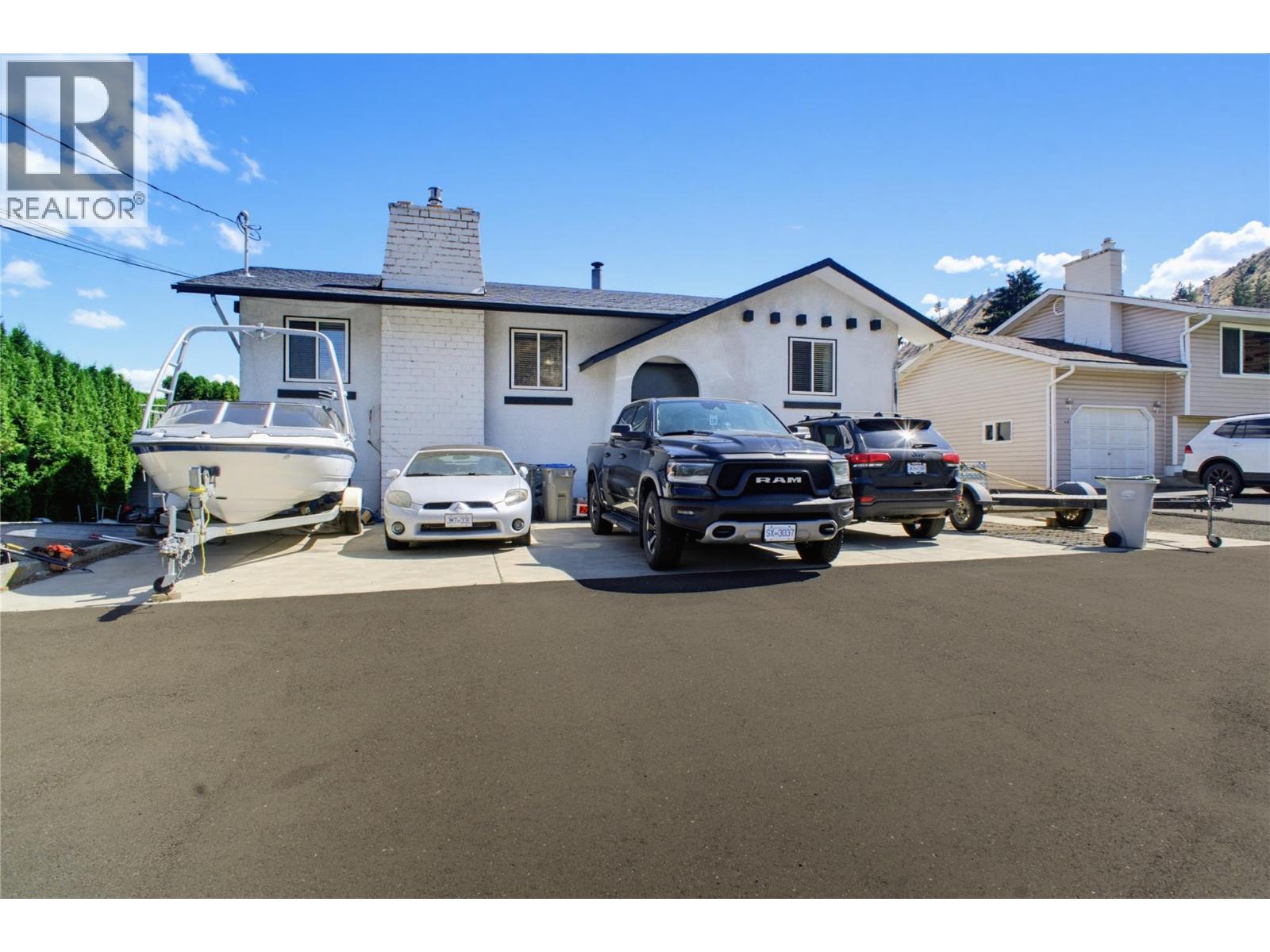 15 Kelso Crescent, Kamloops, British Columbia  V2C 5A1 - Photo 1 - 10397671
