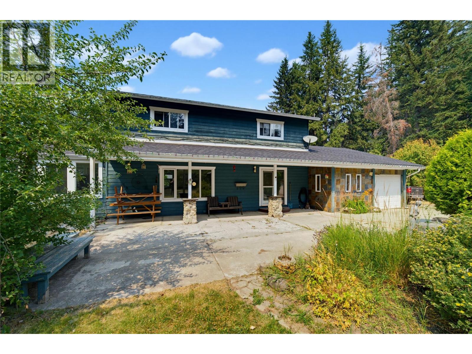 4425 Chase-Falkland Road, Falkland, British Columbia  V0E 1W0 - Photo 38 - 10397638
