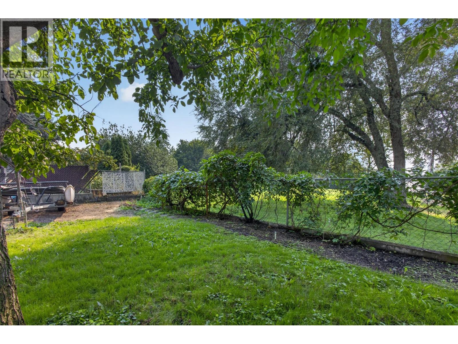 1494/1496 Elm Street, Kelowna, British Columbia  V1Y 3W9 - Photo 35 - 10397379