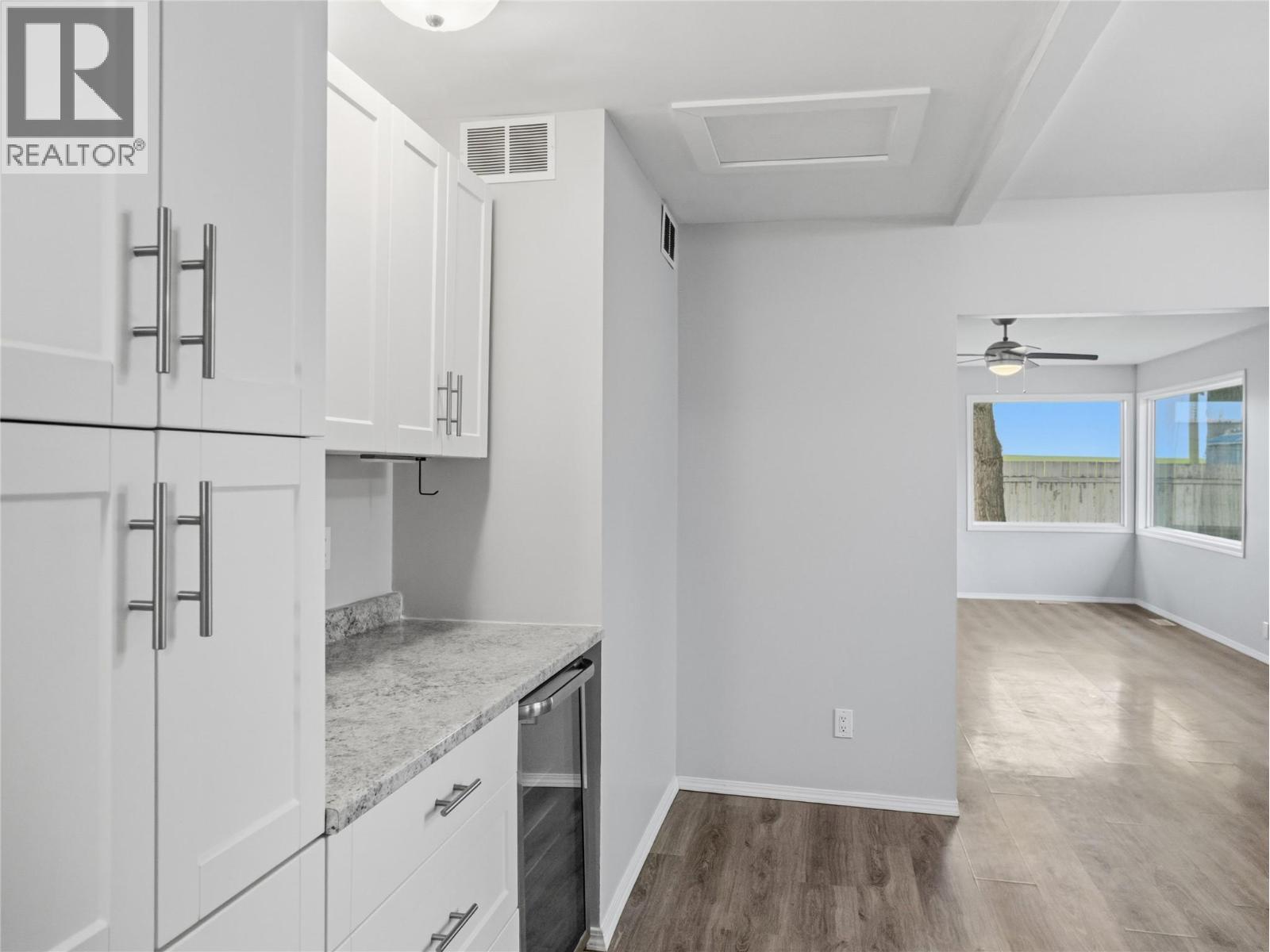 9721 2 Street, Dawson Creek, British Columbia  V1G 3K8 - Photo 7 - 10397783