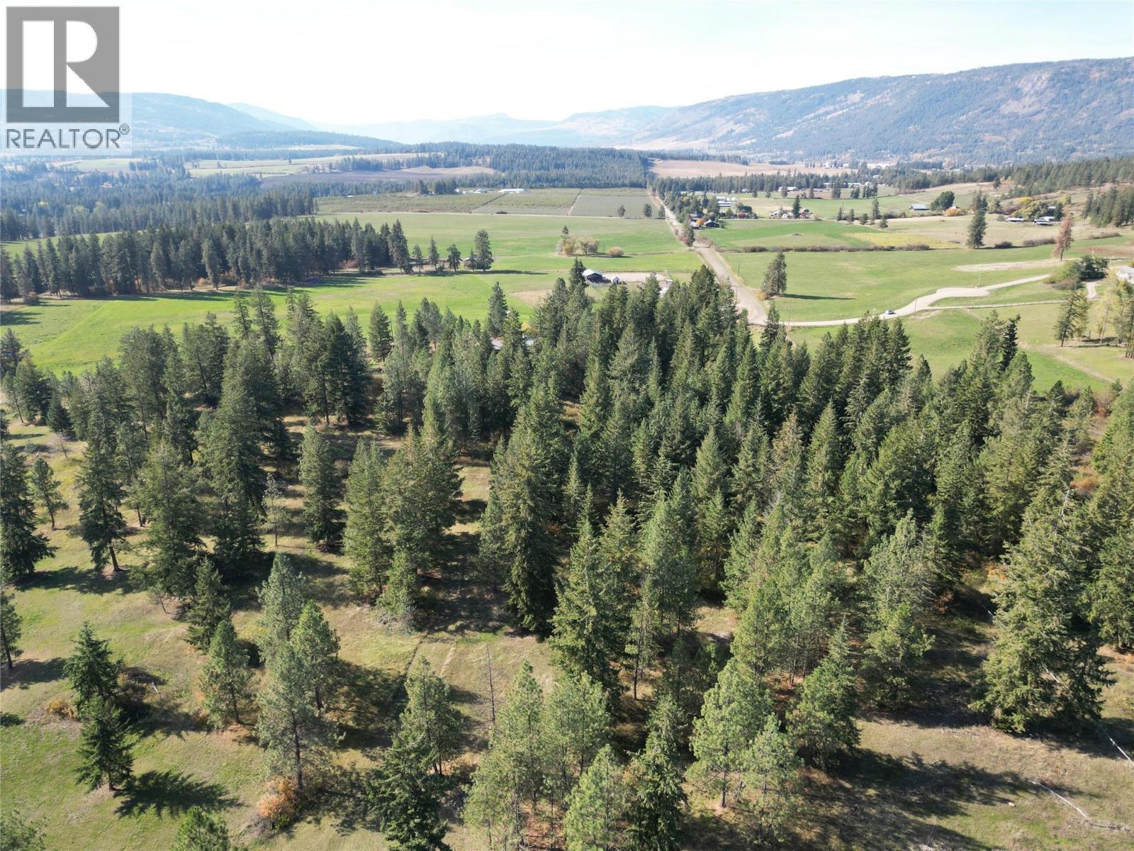 2160 Rashdale Road, Spallumcheen, British Columbia  V0E 1B4 - Photo 8 - 10397615