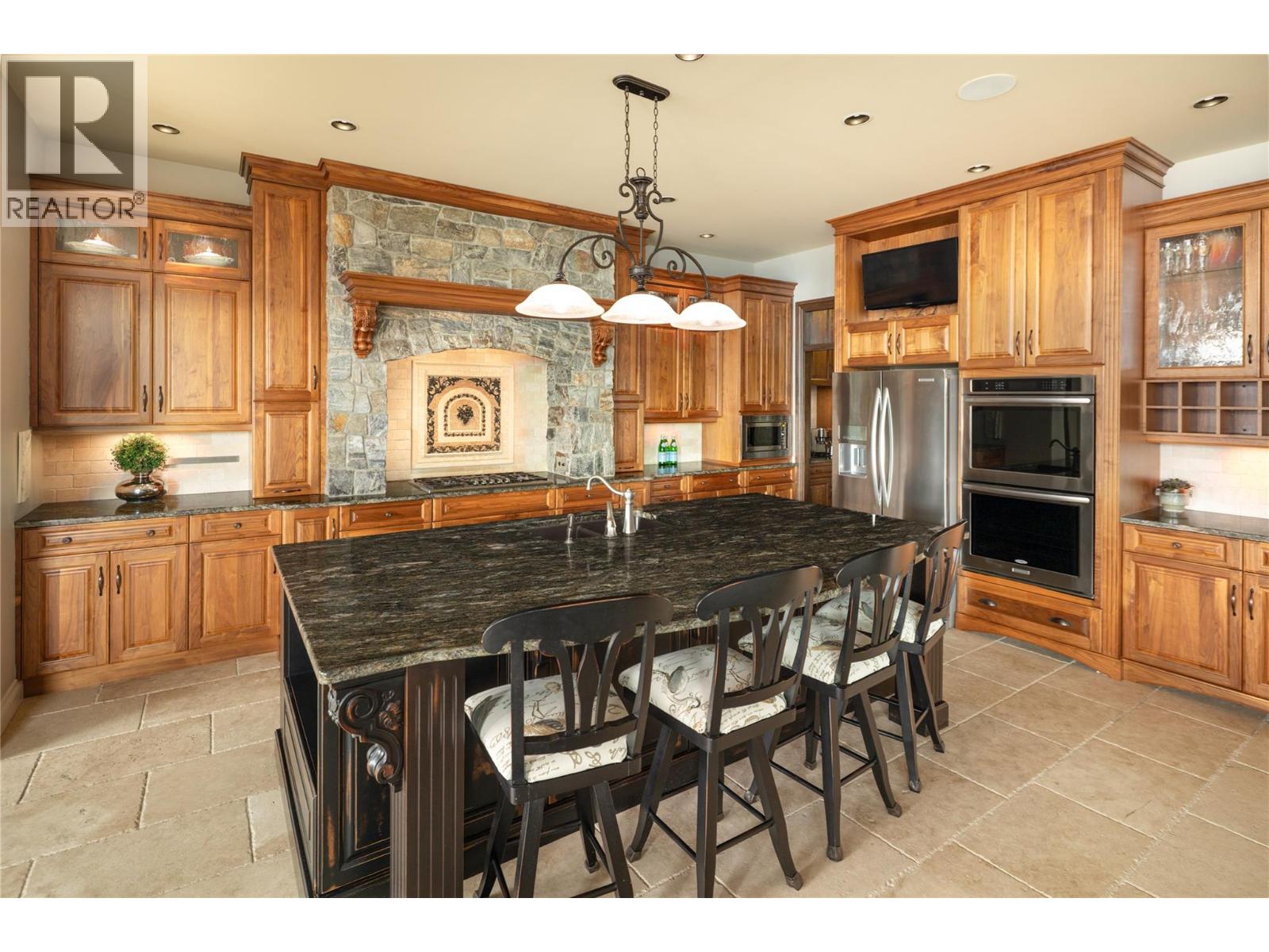 954 Hewetson Avenue, Kelowna, British Columbia  V1W 5H8 - Photo 16 - 10397512
