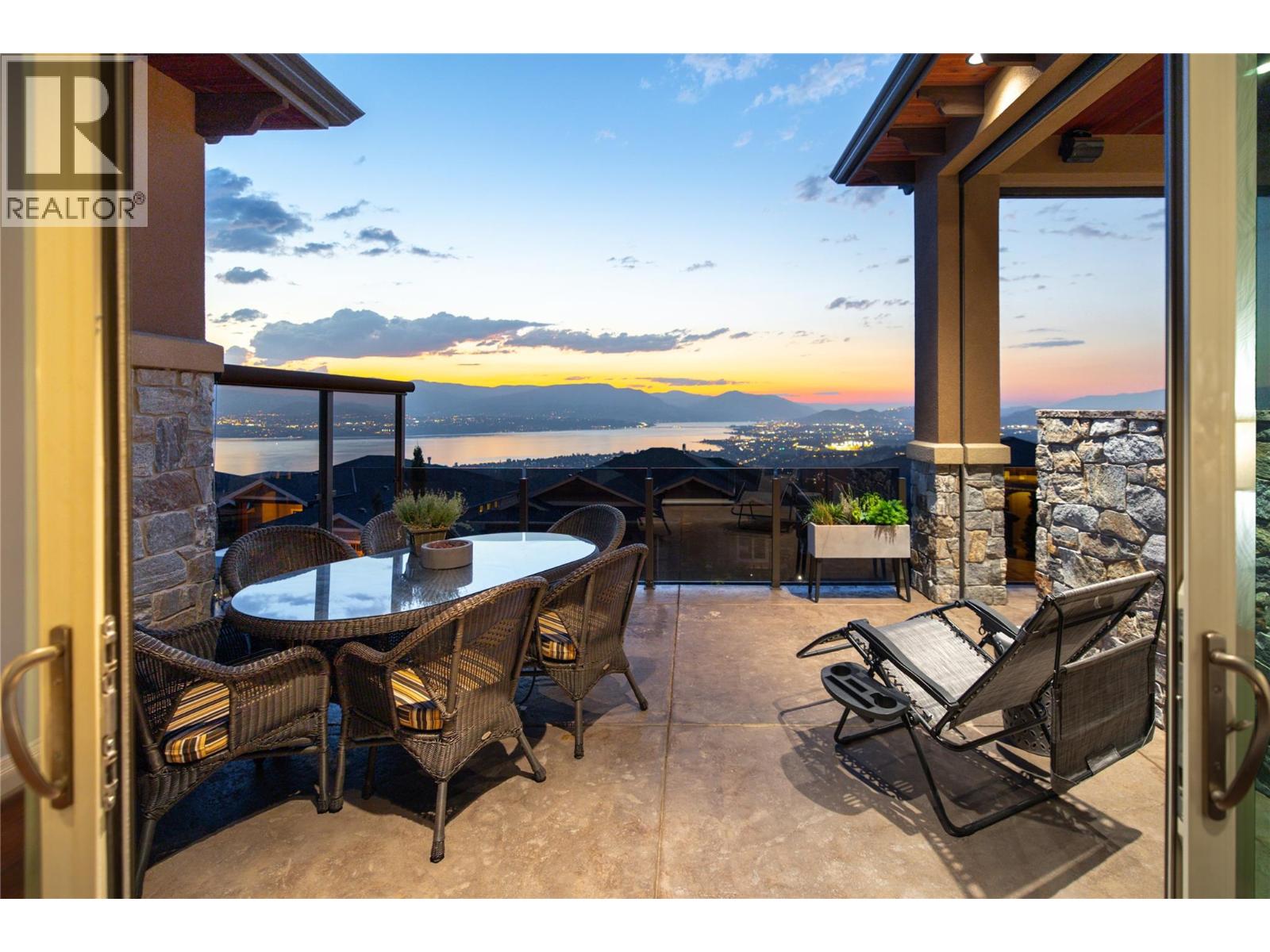 954 Hewetson Avenue, Kelowna, British Columbia  V1W 5H8 - Photo 20 - 10397512