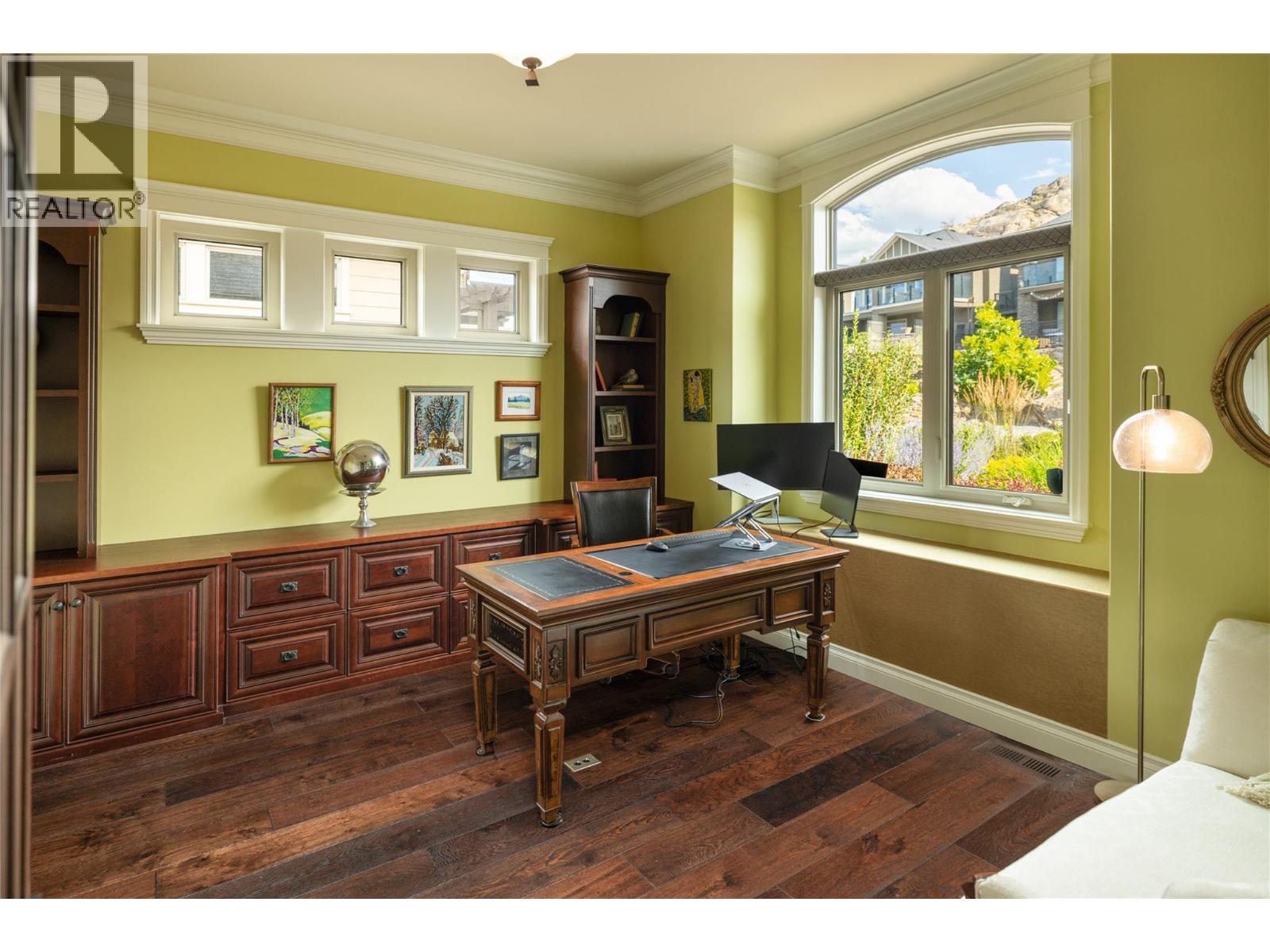 954 Hewetson Avenue, Kelowna, British Columbia  V1W 5H8 - Photo 30 - 10397512