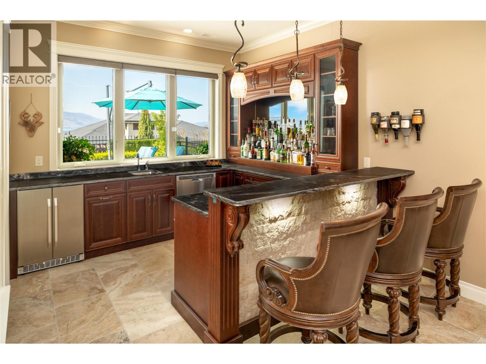 954 Hewetson Avenue, Kelowna, British Columbia  V1W 5H8 - Photo 46 - 10397512