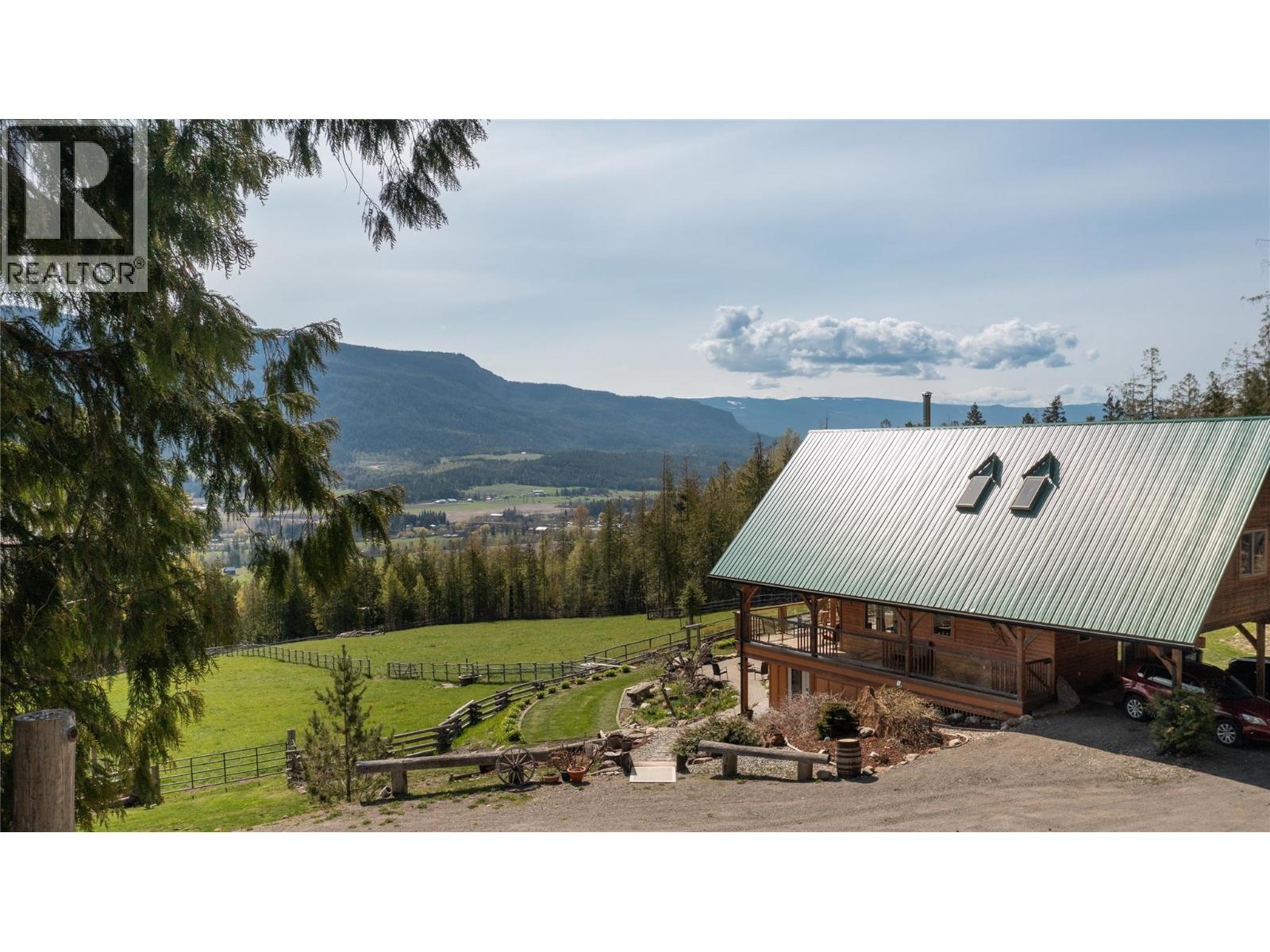 310 Grandview Bench Road, Grindrod, British Columbia  V0E 1Y0 - Photo 1 - 10397780