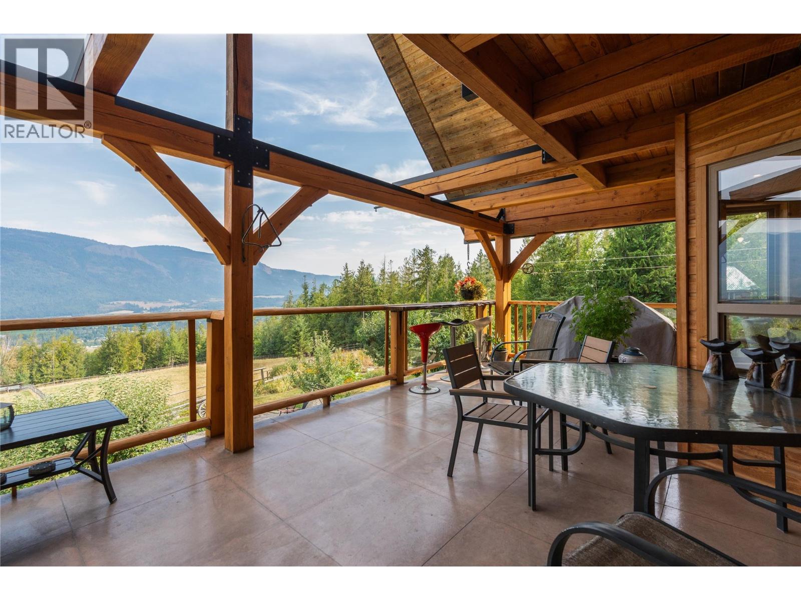 310 Grandview Bench Road, Grindrod, British Columbia  V0E 1Y0 - Photo 19 - 10397780