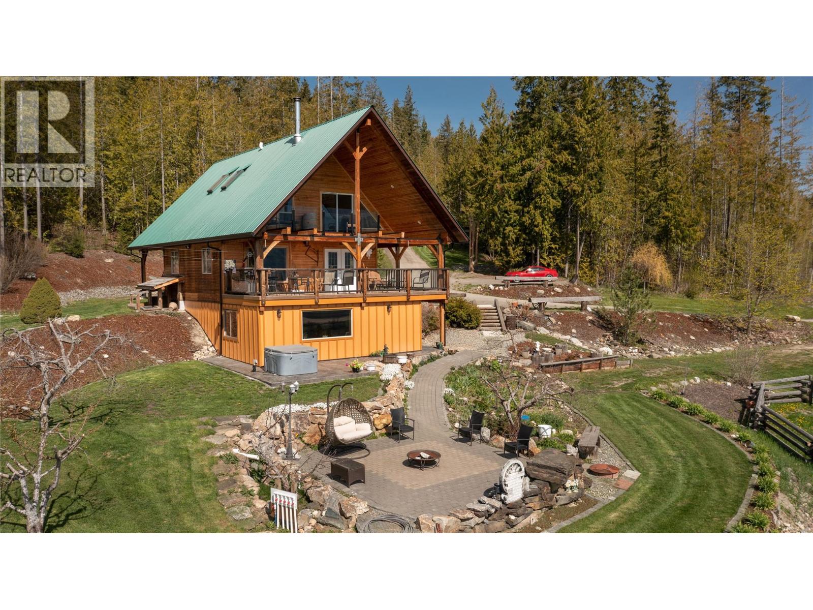 310 Grandview Bench Road, Grindrod, British Columbia  V0E 1Y0 - Photo 2 - 10397780