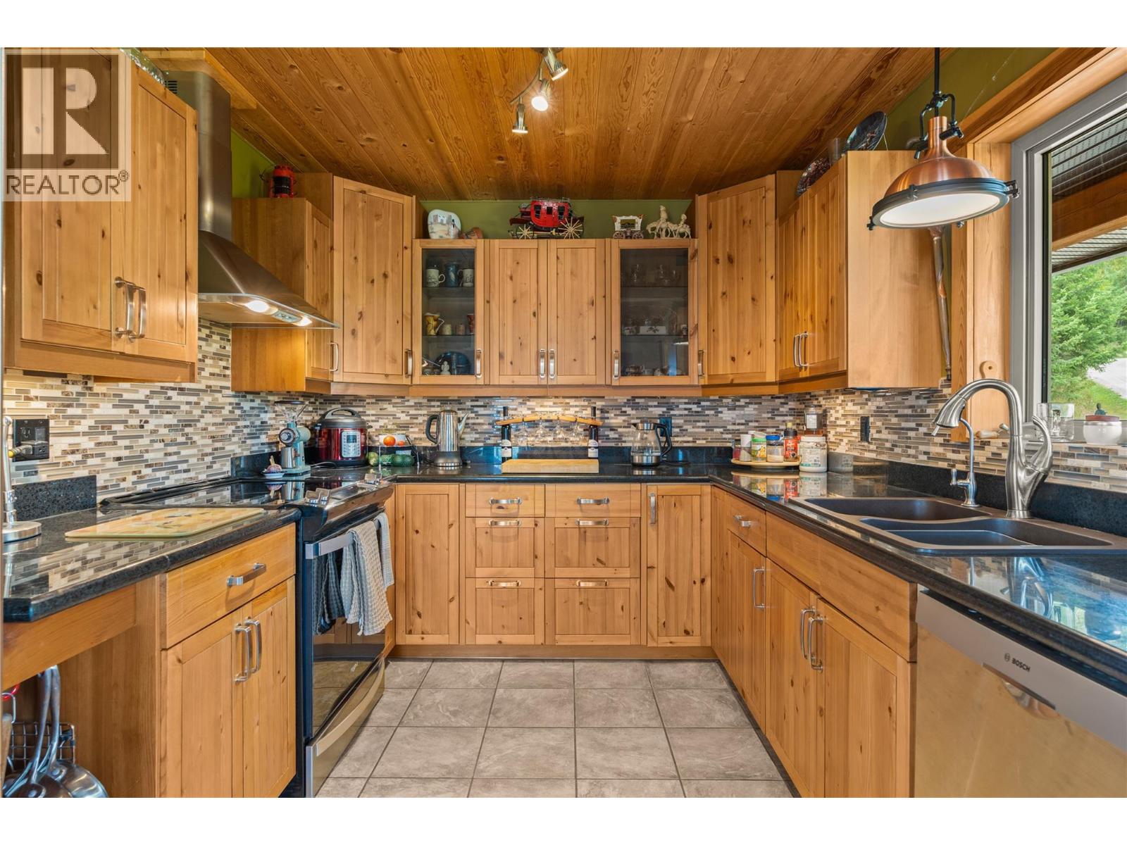 310 Grandview Bench Road, Grindrod, British Columbia  V0E 1Y0 - Photo 25 - 10397780