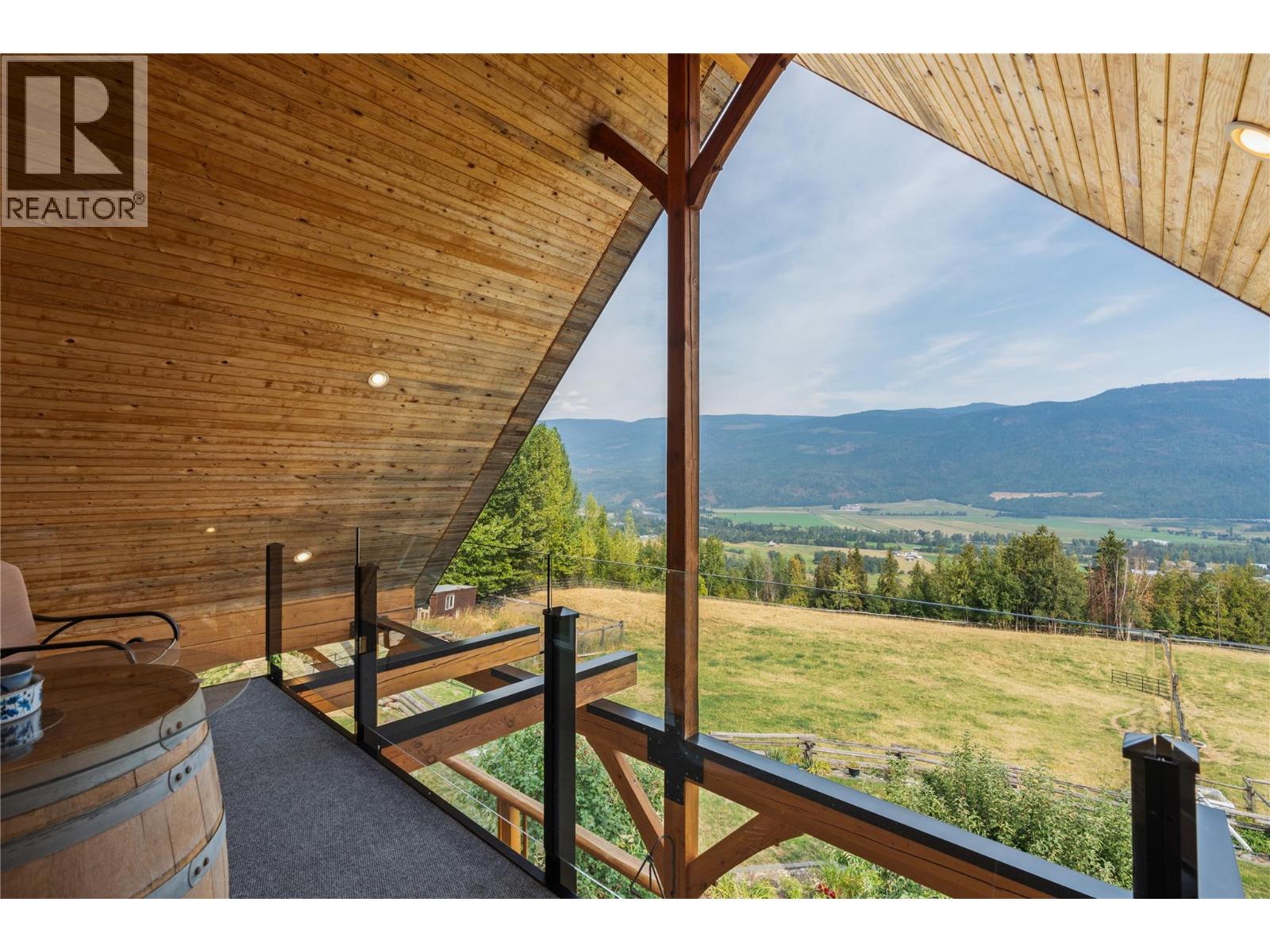 310 Grandview Bench Road, Grindrod, British Columbia  V0E 1Y0 - Photo 32 - 10397780