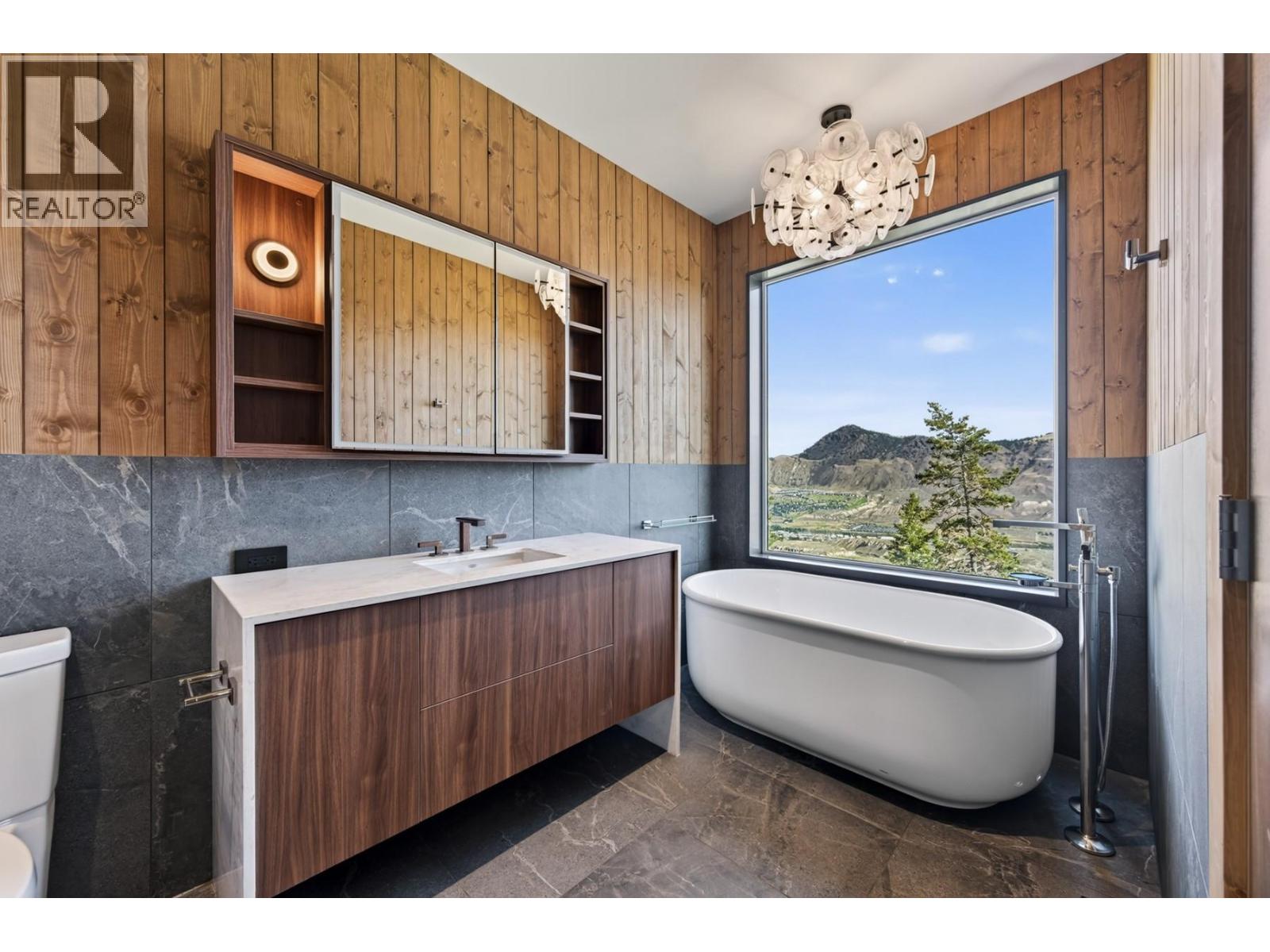 2257 Coldwater Drive, Kamloops, British Columbia  V2E 0E6 - Photo 25 - 10397746