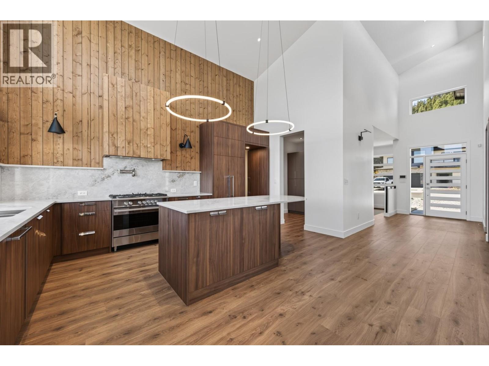 2257 Coldwater Drive, Kamloops, British Columbia  V2E 0E6 - Photo 3 - 10397746