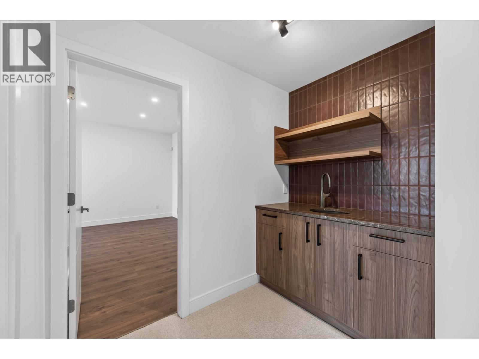 2257 Coldwater Drive, Kamloops, British Columbia  V2E 0E6 - Photo 39 - 10397746