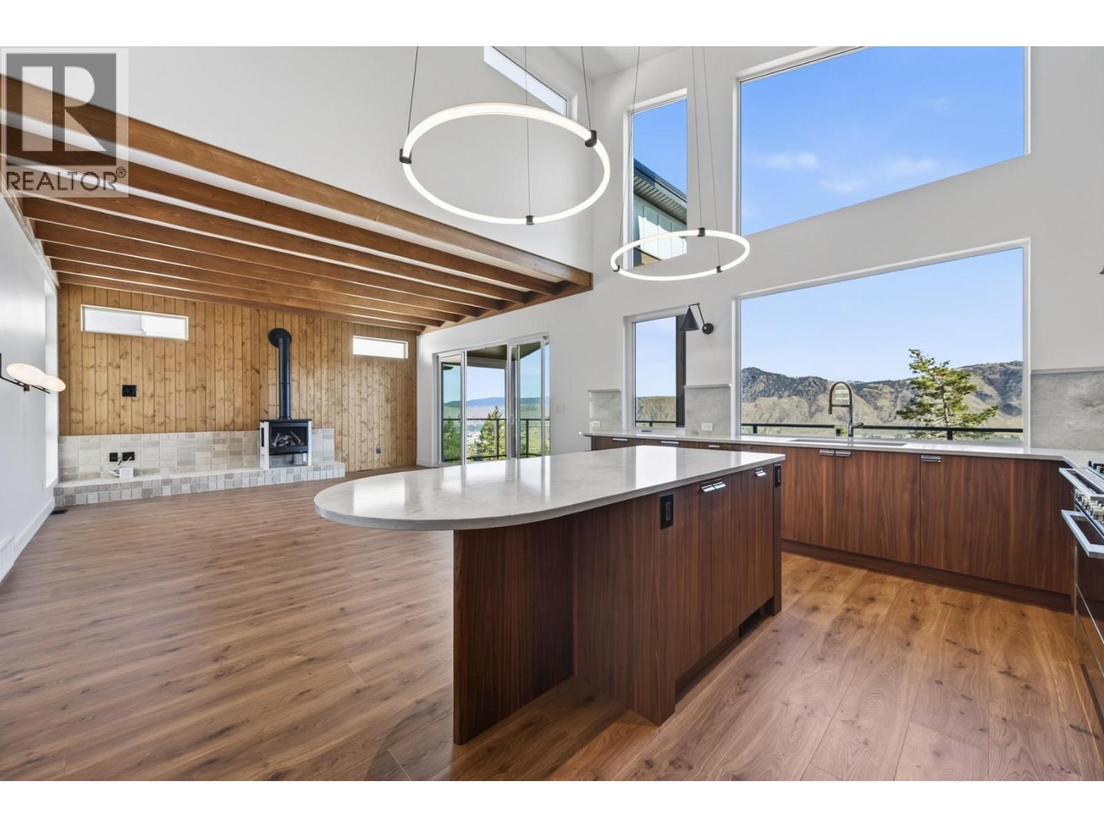 2257 Coldwater Drive, Kamloops, British Columbia  V2E 0E6 - Photo 5 - 10397746