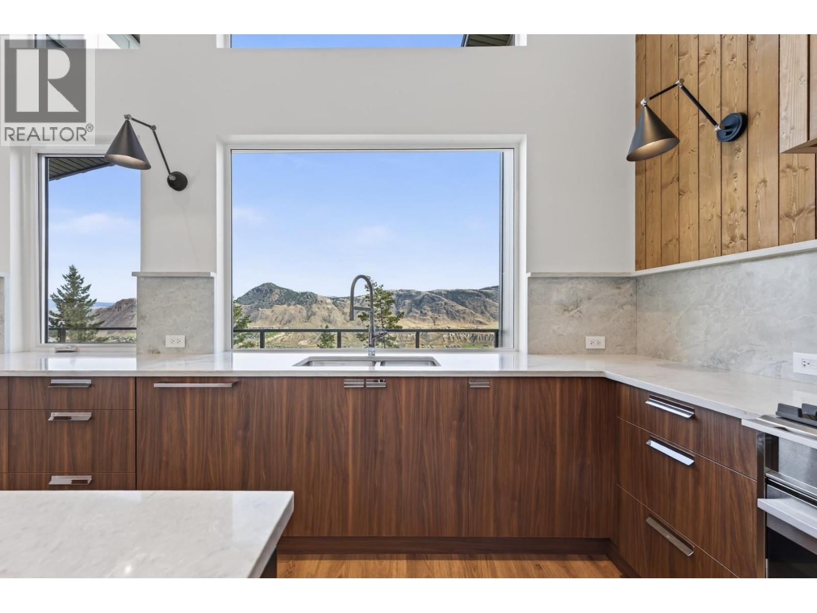2257 Coldwater Drive, Kamloops, British Columbia  V2E 0E6 - Photo 7 - 10397746