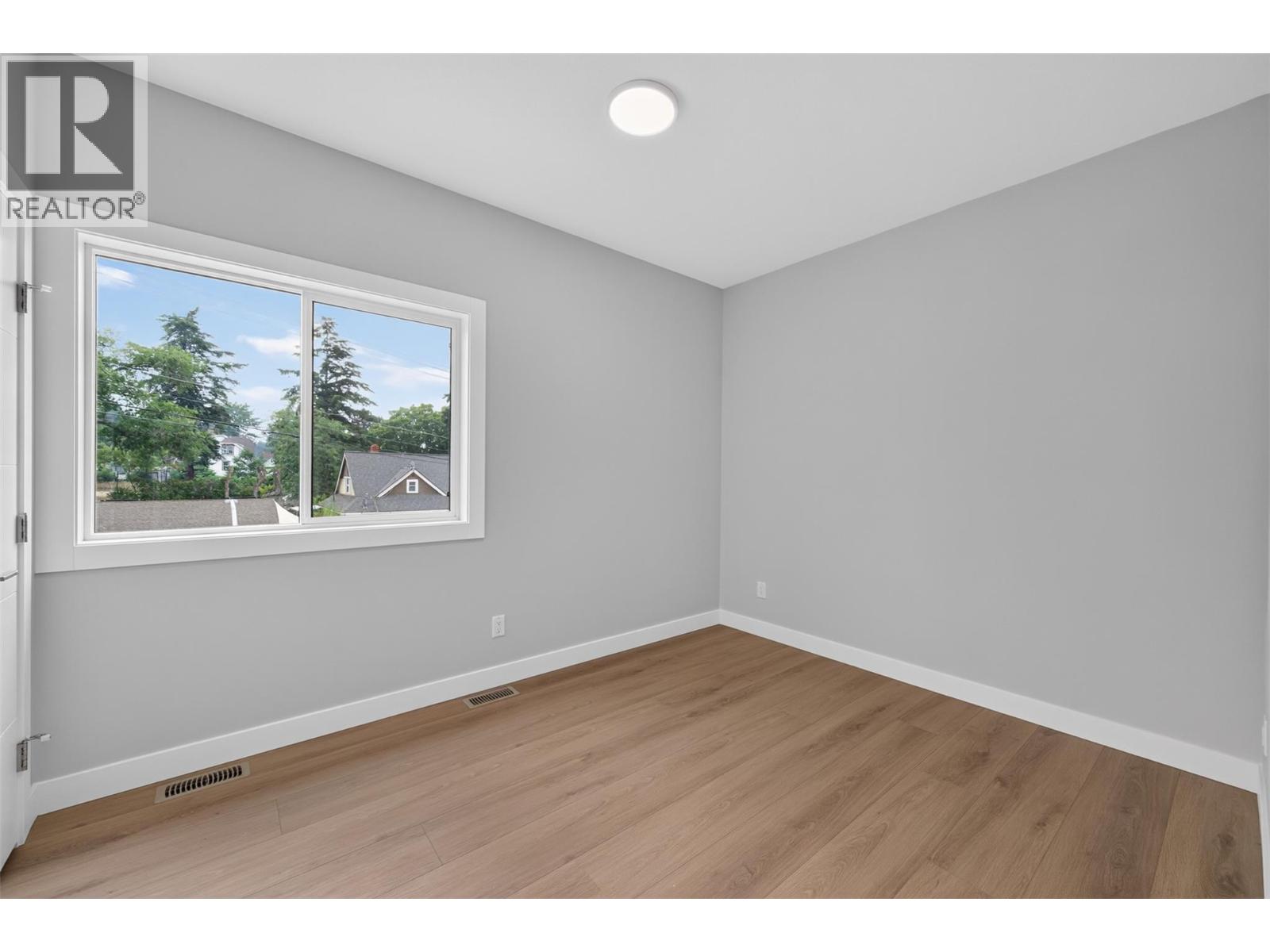 2009 39 Avenue Unit# 2, Vernon, British Columbia  V1T 8E5 - Photo 19 - 10397432