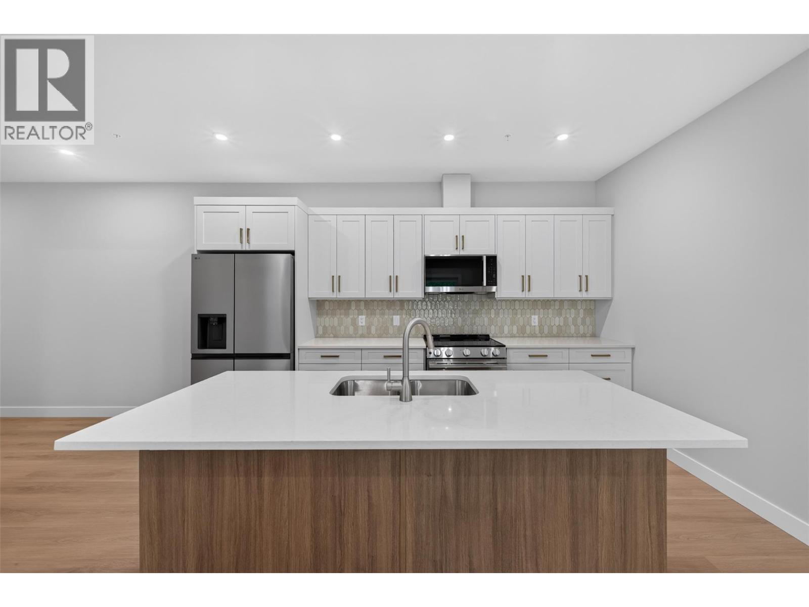 2009 39 Avenue Unit# 1, Vernon, British Columbia  V1T 8E5 - Photo 5 - 10397401
