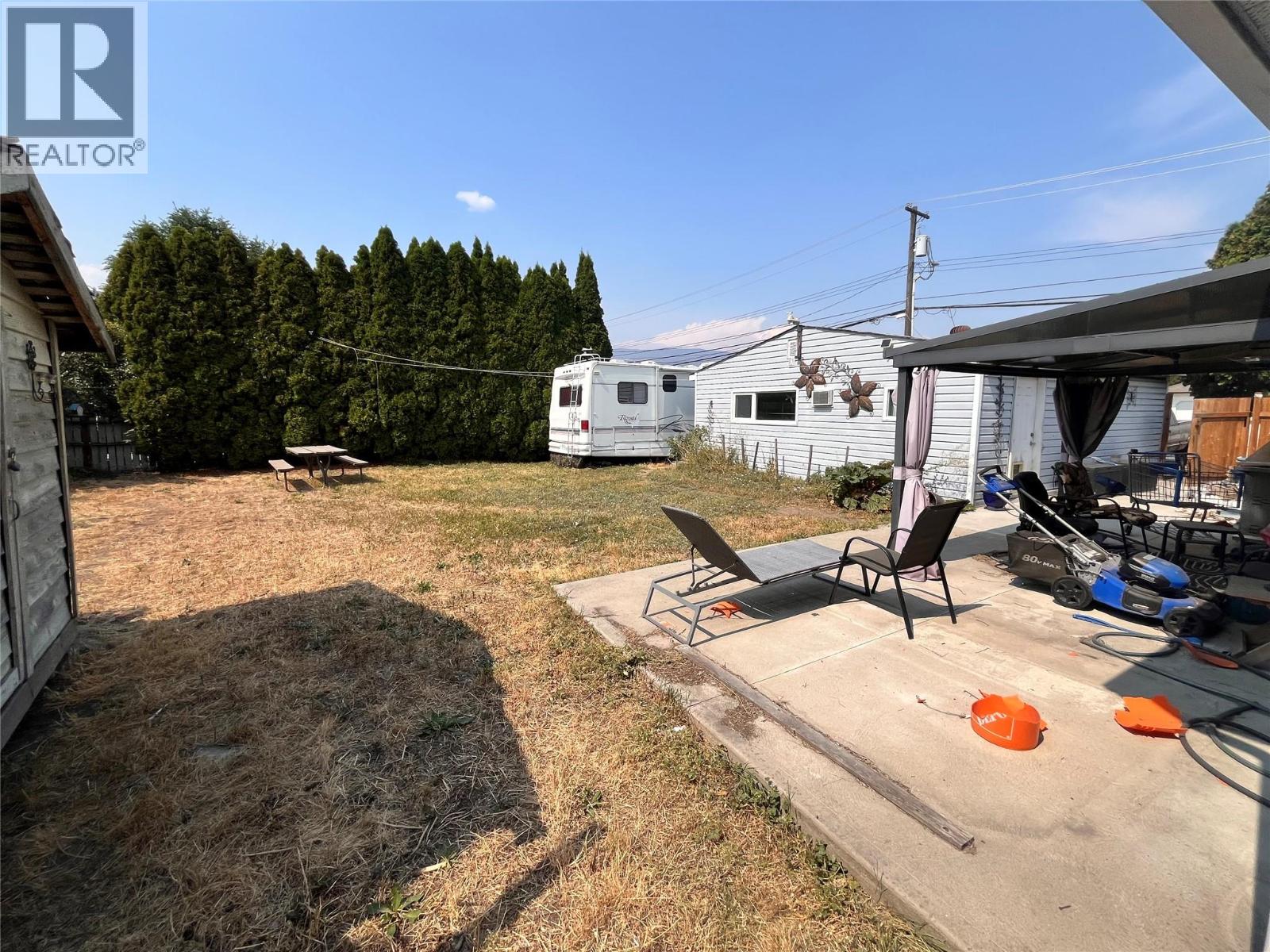 302 Green Avenue W, Penticton, British Columbia  V2A 3T3 - Photo 8 - 10397795