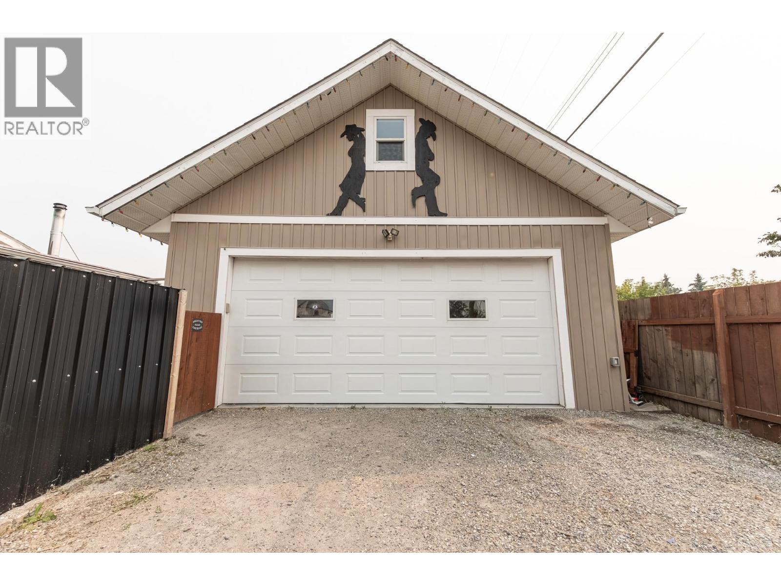 8909 Grainger Road, Canal Flats, British Columbia  V0B 1B0 - Photo 36 - 10397280
