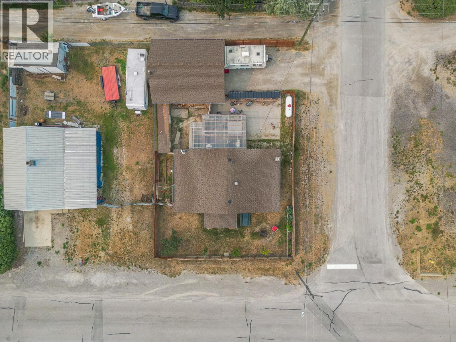 8909 Grainger Road, Canal Flats, British Columbia  V0B 1B0 - Photo 57 - 10397280