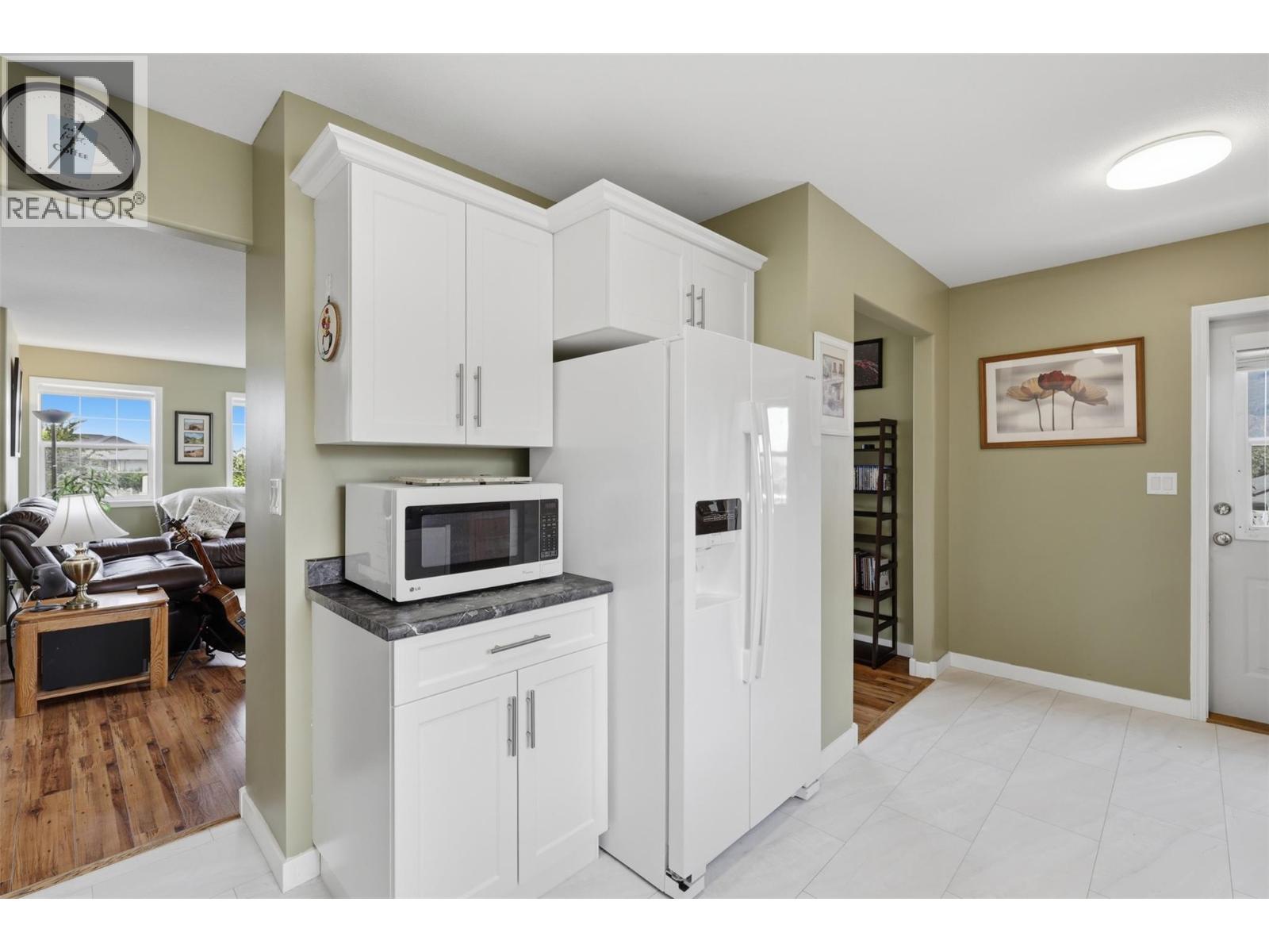 8857 Badger Drive, Kamloops, British Columbia  V2C 6V2 - Photo 15 - 10392958
