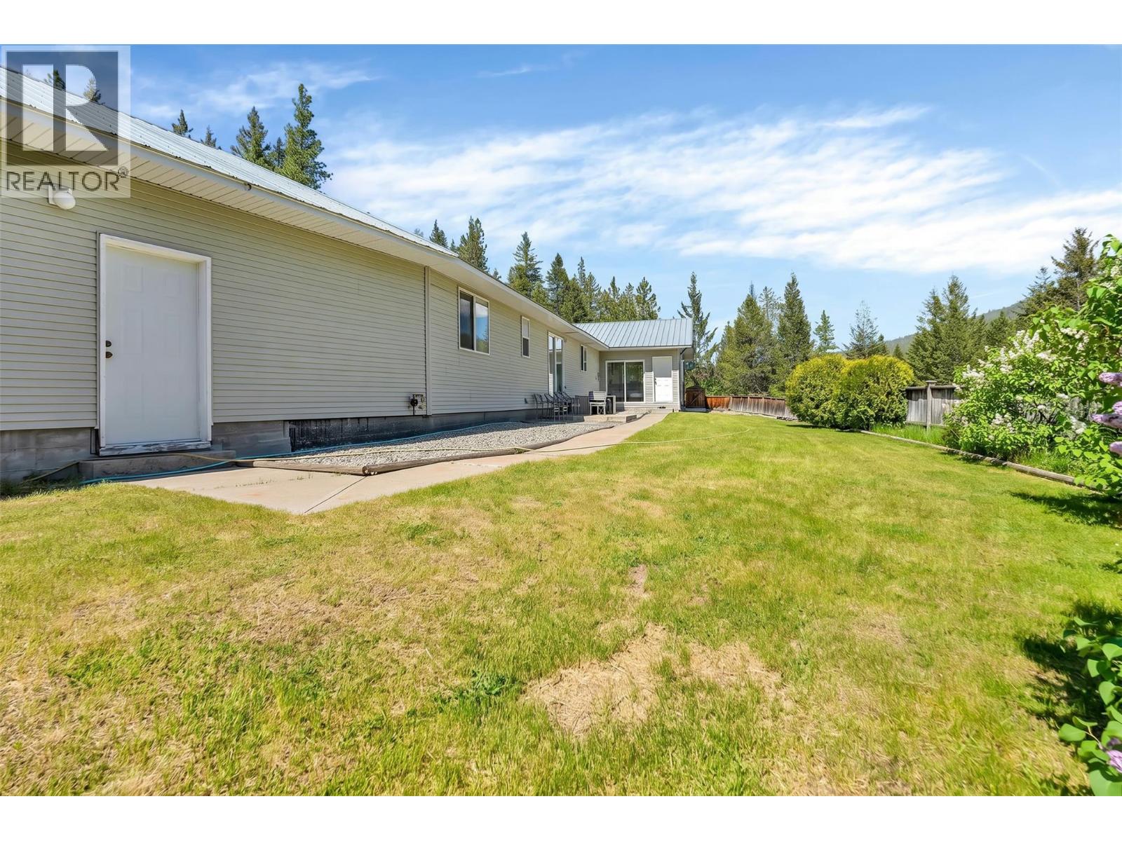 1698 Princeton Summerland Road, Princeton, British Columbia  V0X 1W0 - Photo 10 - 10397132