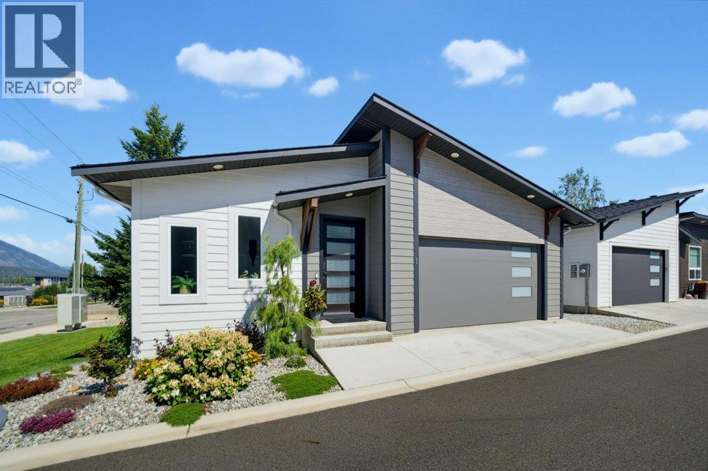 1840 10 Street Sw Unit# 1, Salmon Arm, British Columbia  V1E 0H2 - Photo 2 - 10397677
