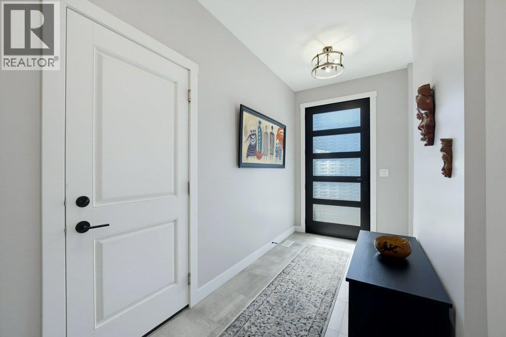 1840 10 Street Sw Unit# 1, Salmon Arm, British Columbia  V1E 0H2 - Photo 4 - 10397677