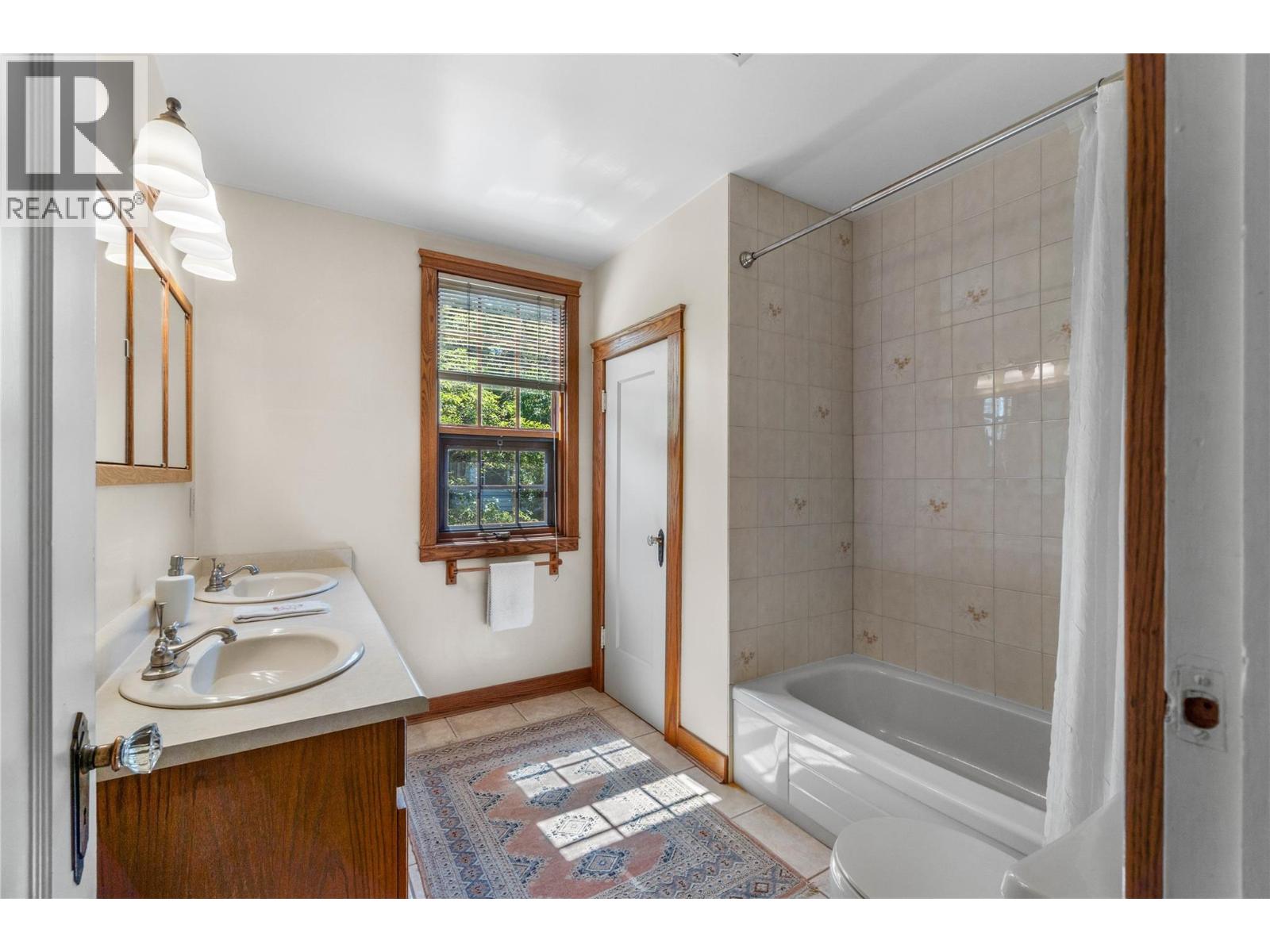 219 St Paul Street W, Kamloops, British Columbia  V2C 1G2 - Photo 18 - 10397581