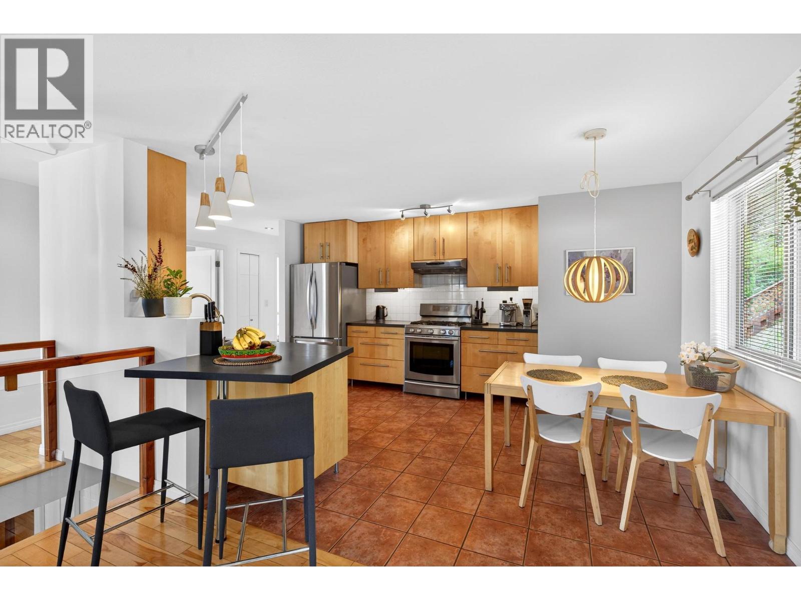 183 Magic Drive, Kelowna, British Columbia  V1V 1N2 - Photo 12 - 10396331