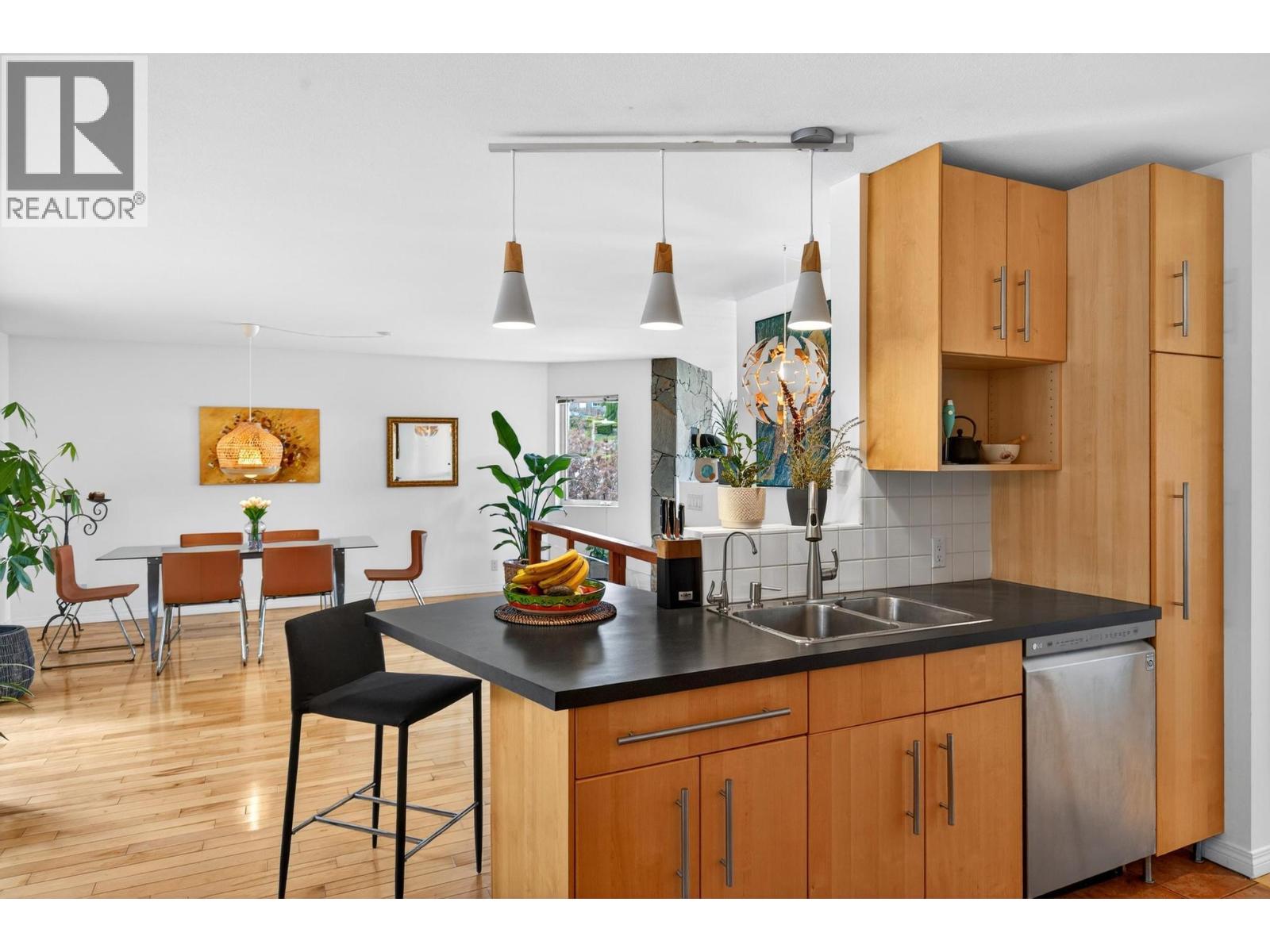 183 Magic Drive, Kelowna, British Columbia  V1V 1N2 - Photo 15 - 10396331
