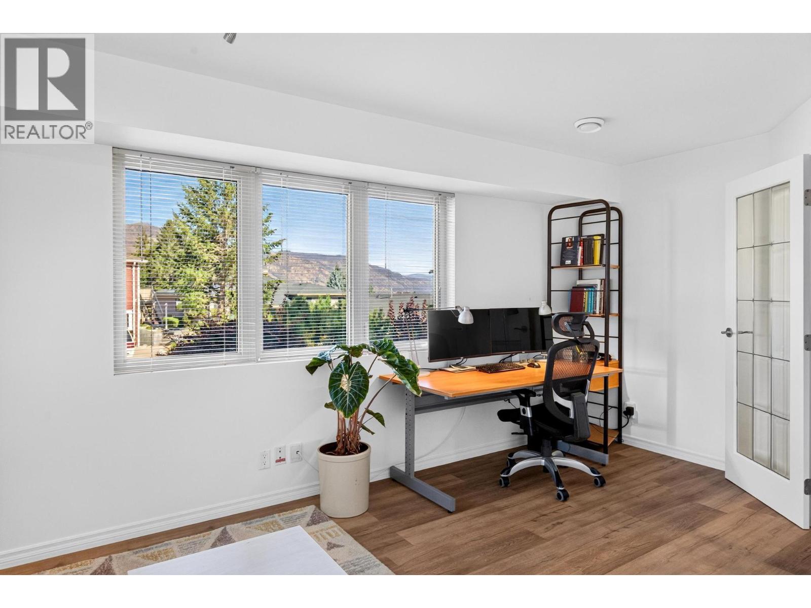 183 Magic Drive, Kelowna, British Columbia  V1V 1N2 - Photo 35 - 10396331