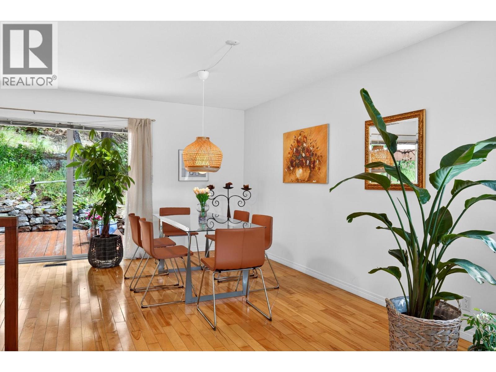 183 Magic Drive, Kelowna, British Columbia  V1V 1N2 - Photo 6 - 10396331