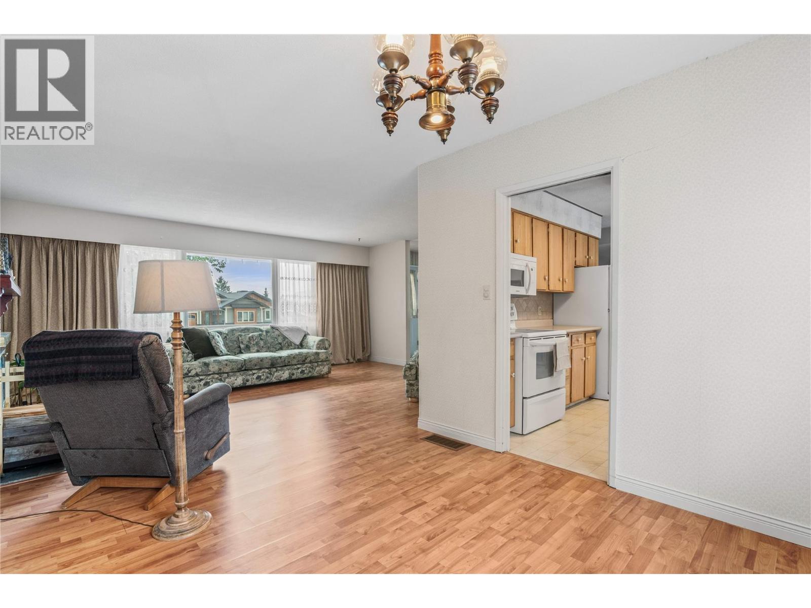 2203 23 Avenue, Vernon, British Columbia  V1T 1J6 - Photo 32 - 10397685