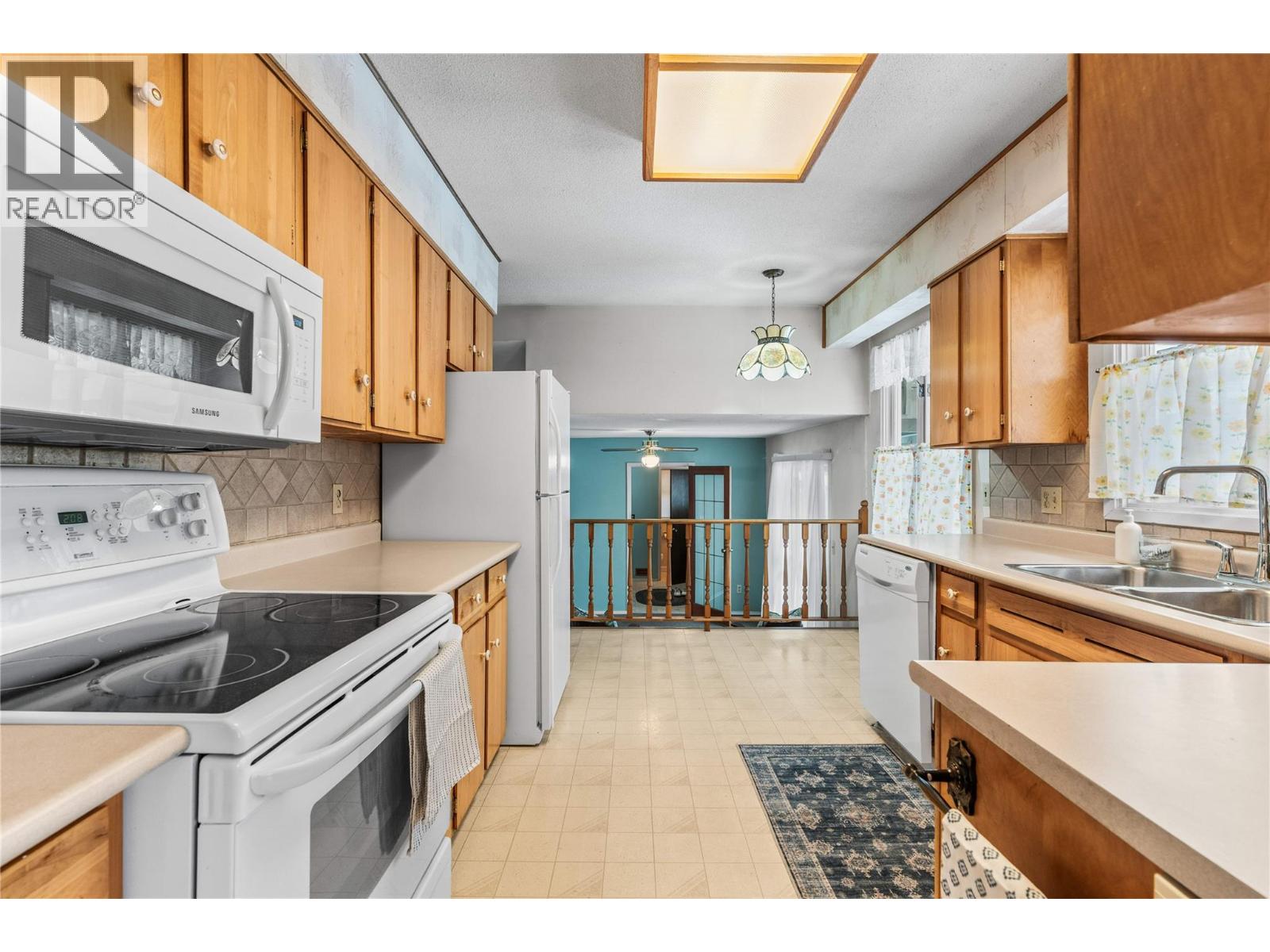 2203 23 Avenue, Vernon, British Columbia  V1T 1J6 - Photo 33 - 10397685